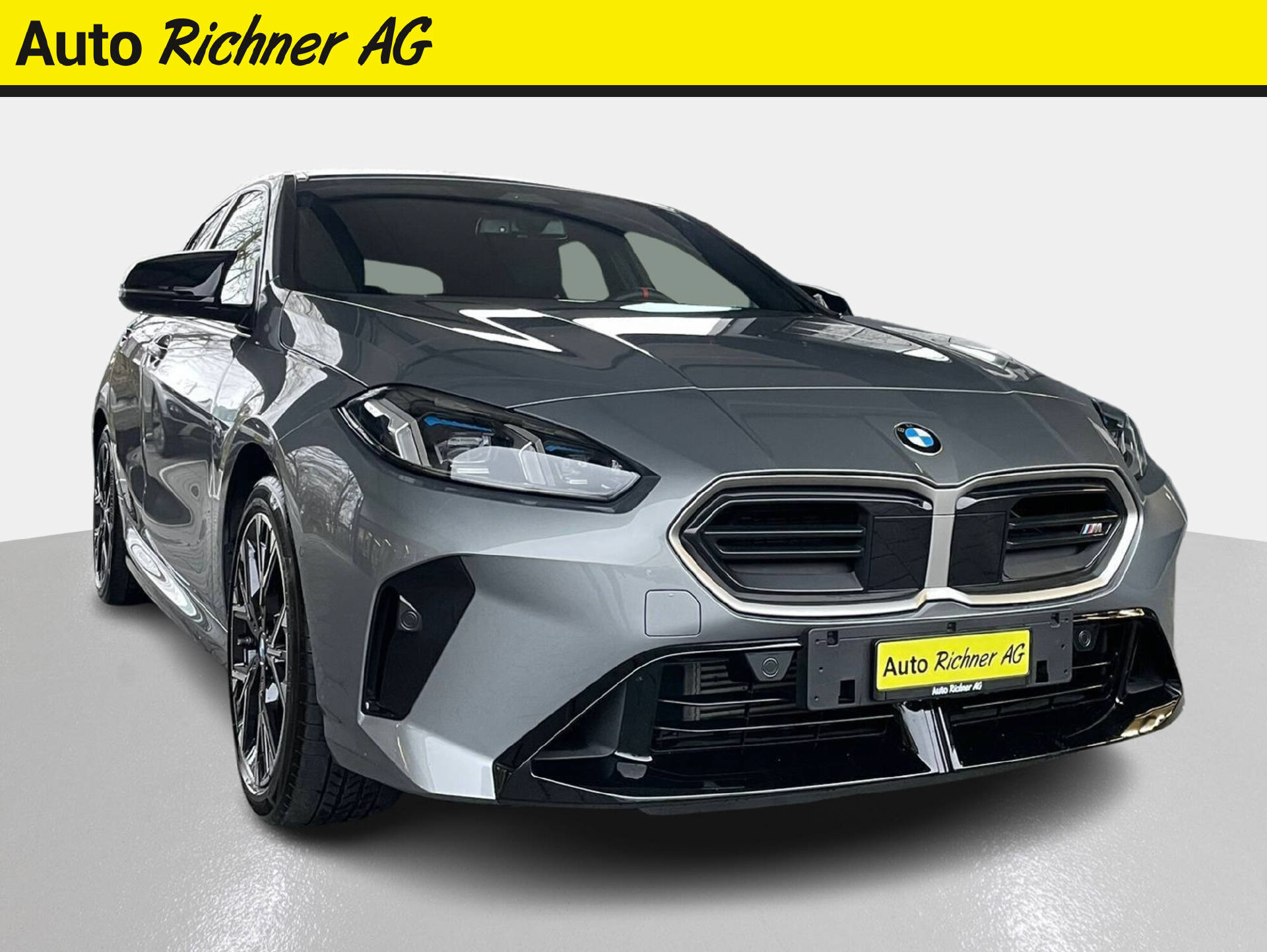 BMW M135i xDrive-image-0