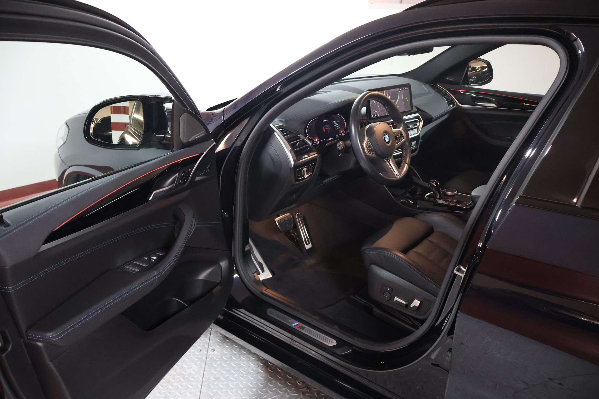 BMW X4 M40i 48V Steptronic-image-5