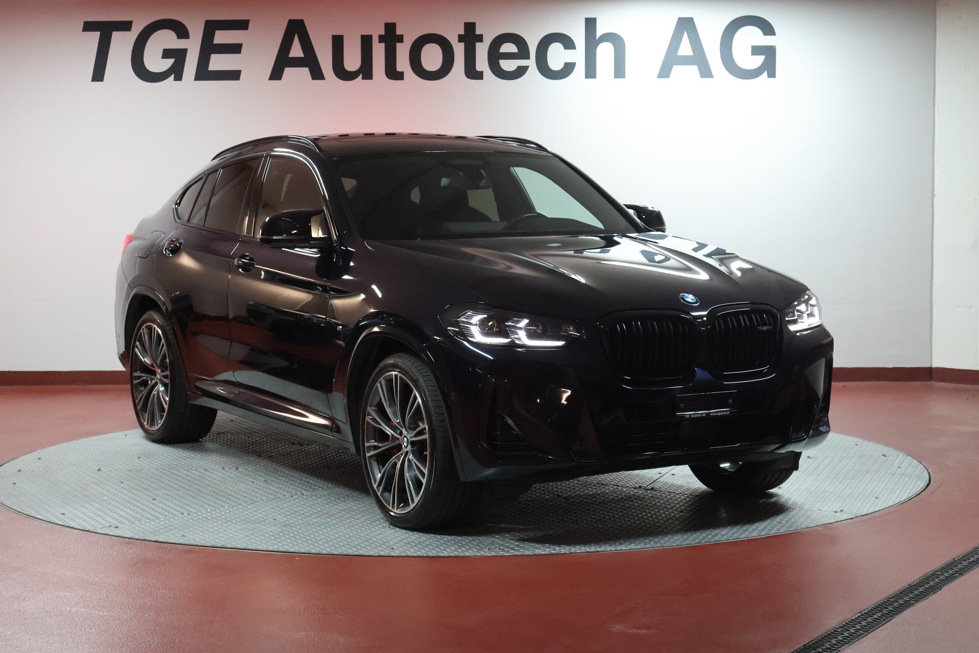 BMW X4 M40i 48V Steptronic-image-2