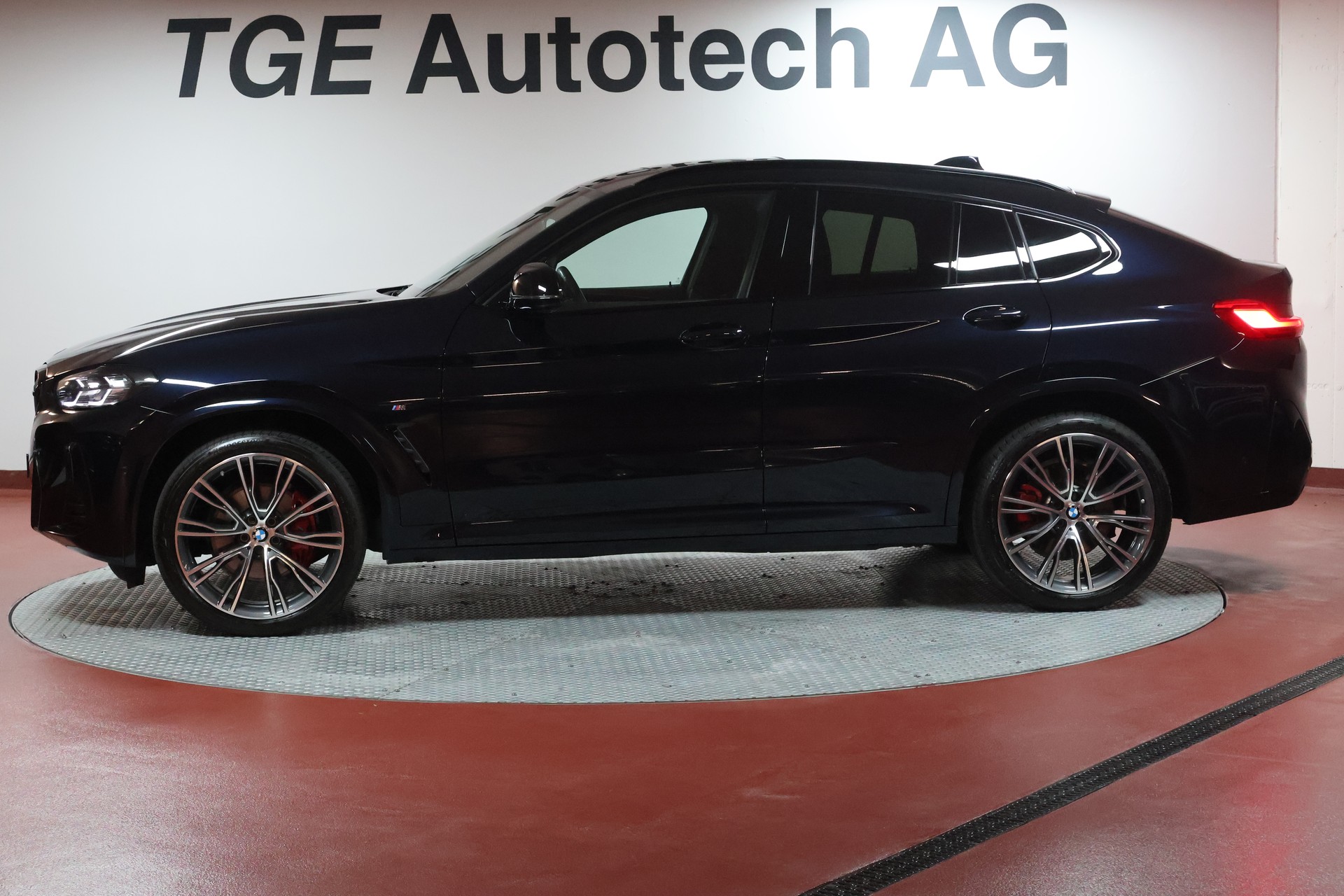 BMW X4 M40i 48V Steptronic-image-3
