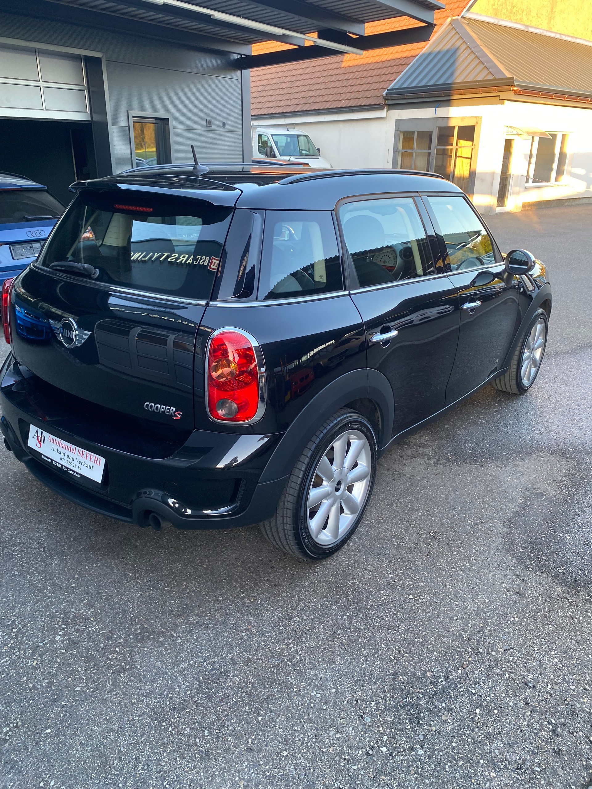 MINI Countryman Cooper S ALL4-image-4