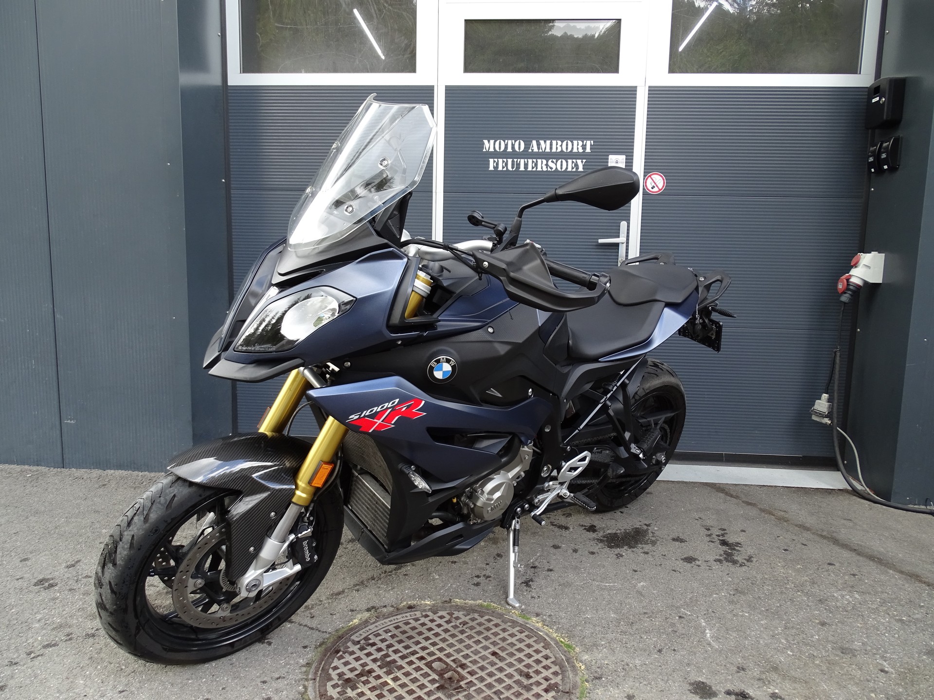BMW S 1000 XR ABS-image-3