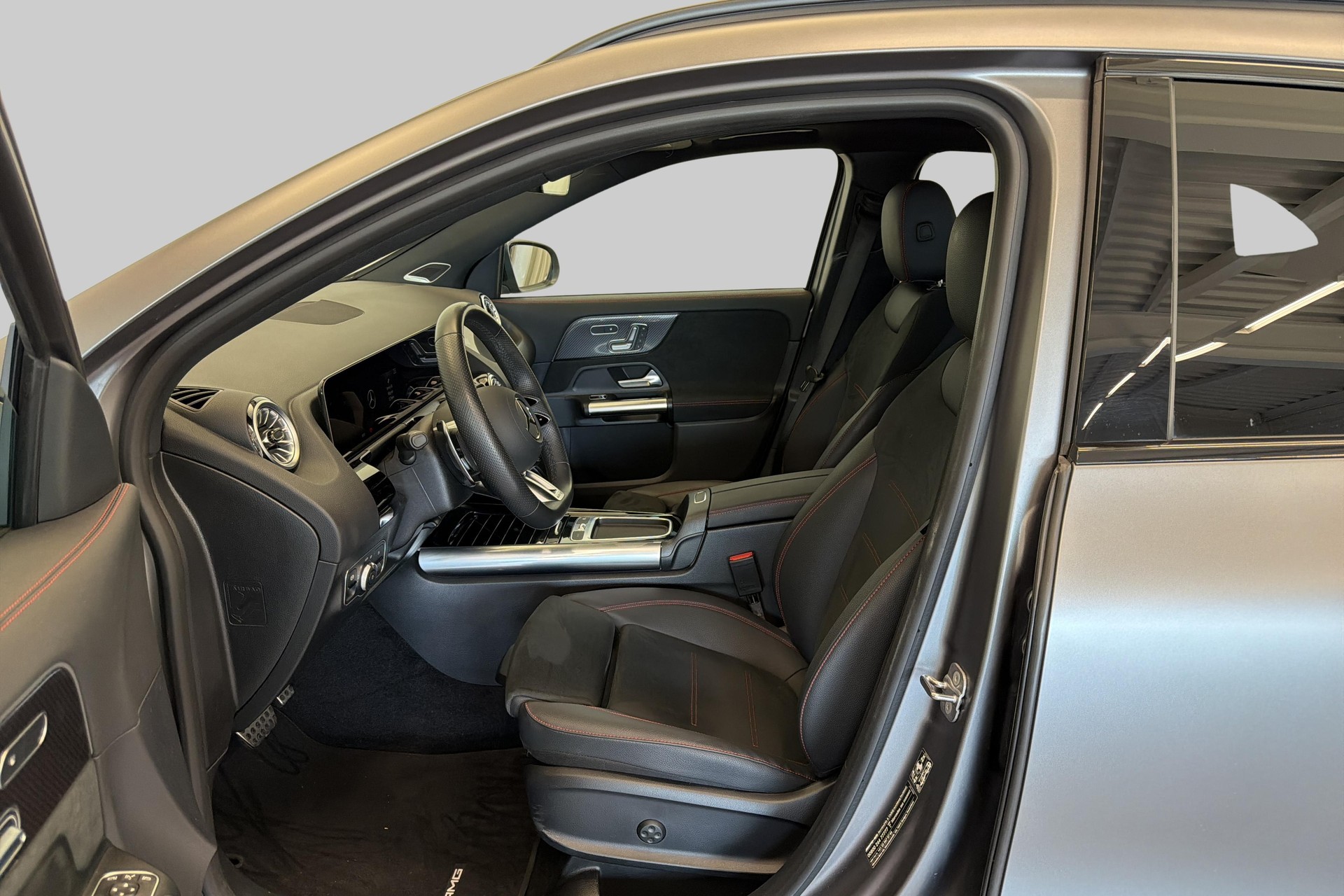 MERCEDES-BENZ GLA AMG 35 4Matic 8G-DCT-image-7