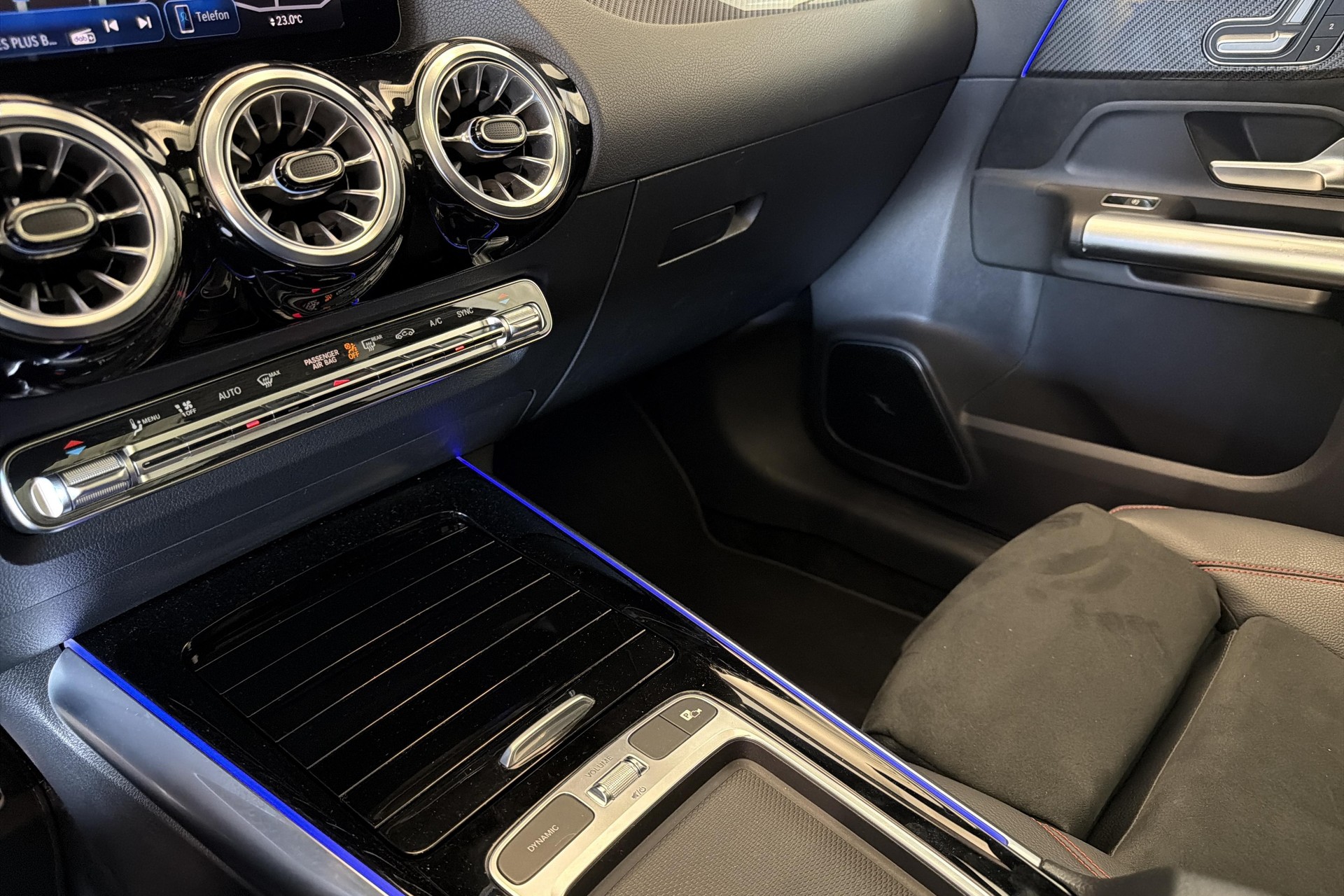 MERCEDES-BENZ GLA AMG 35 4Matic 8G-DCT-image-20