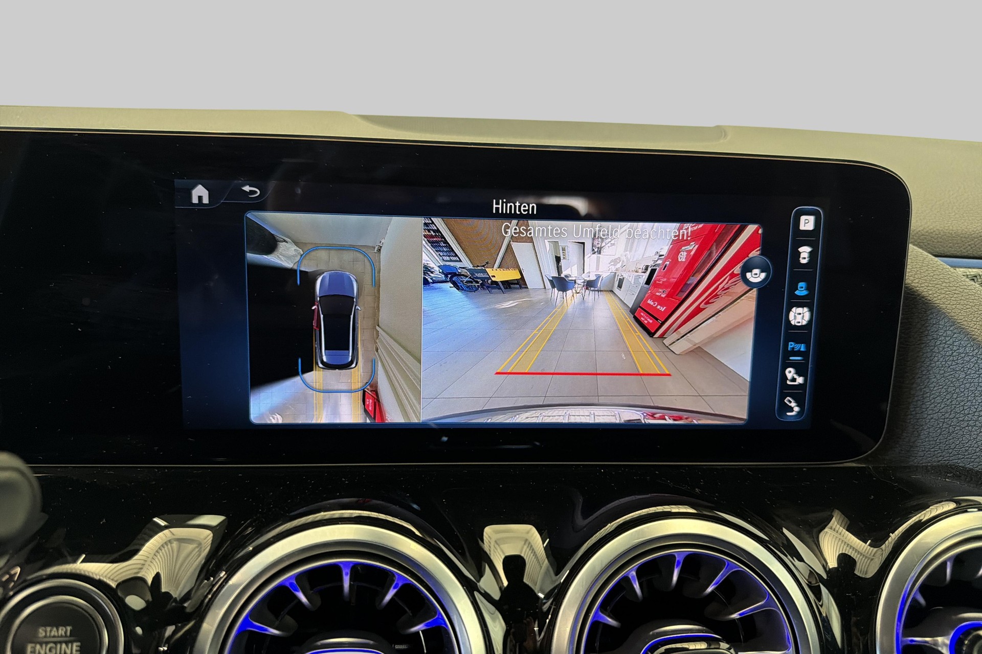 MERCEDES-BENZ GLA AMG 35 4Matic 8G-DCT-image-12