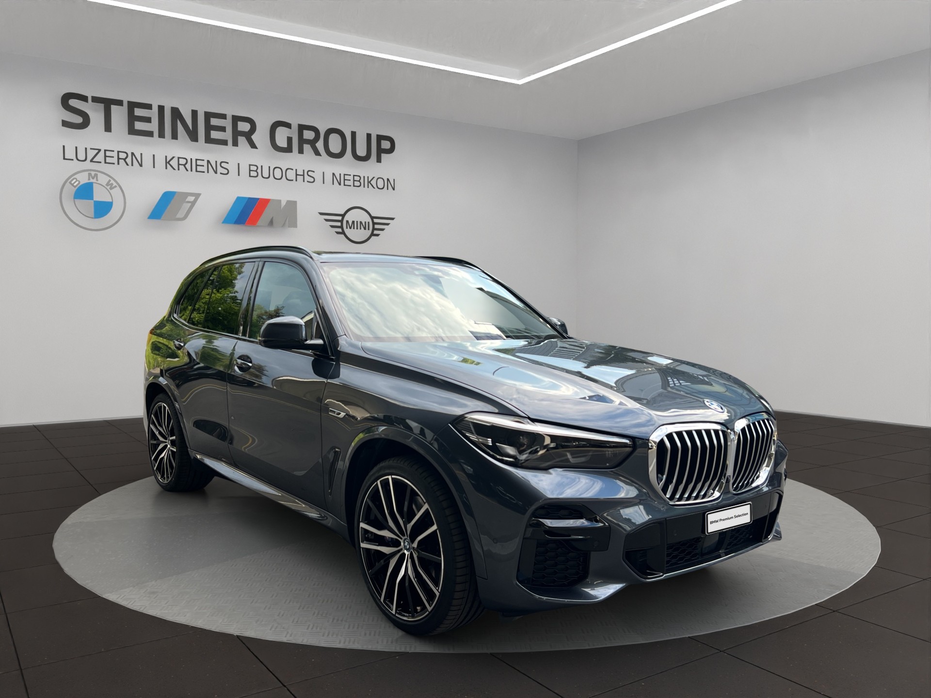 BMW X5 xDrive45e M Sport Steptronic-image-3