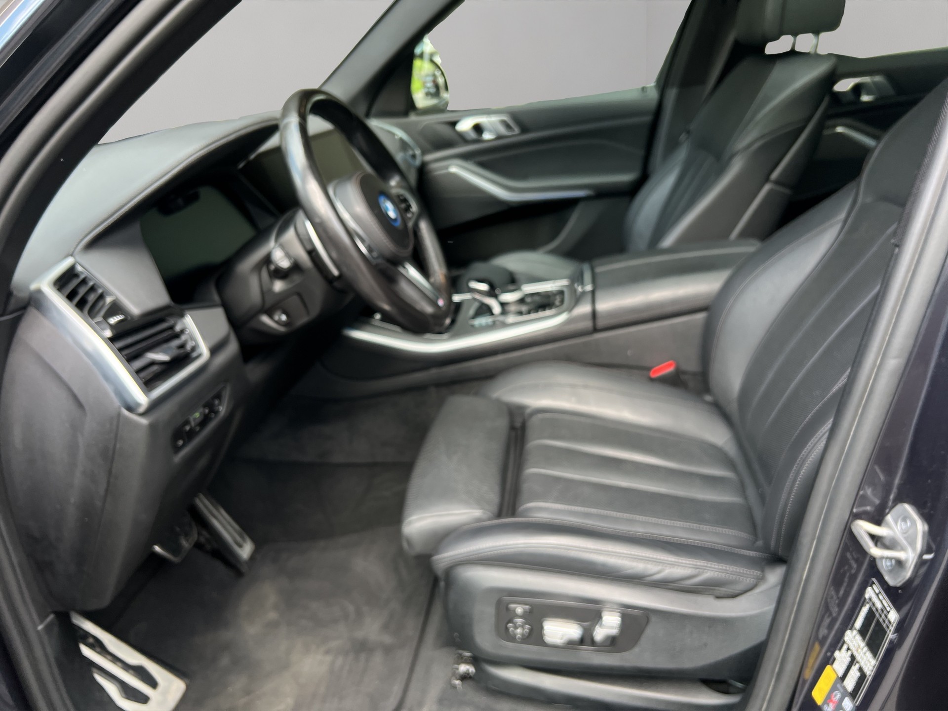 BMW X5 xDrive45e M Sport Steptronic-image-11