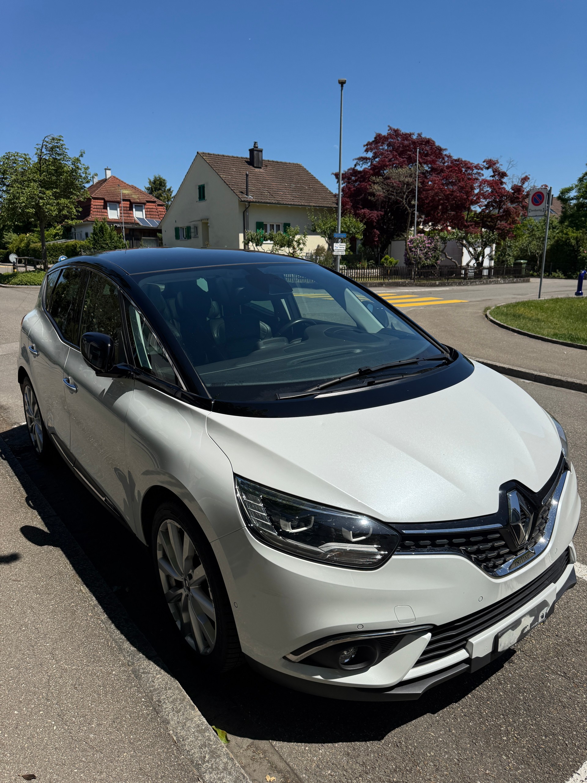 RENAULT Scenic 1.3 TCe 160 Initiale Paris EDC-image-5