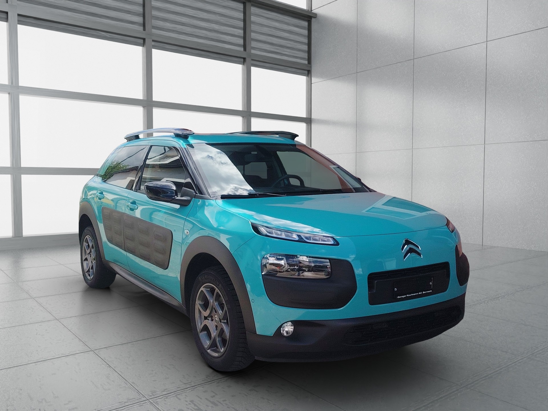 CITROEN C4 Cactus 1.2 e-VTi Shine ETG-image-6