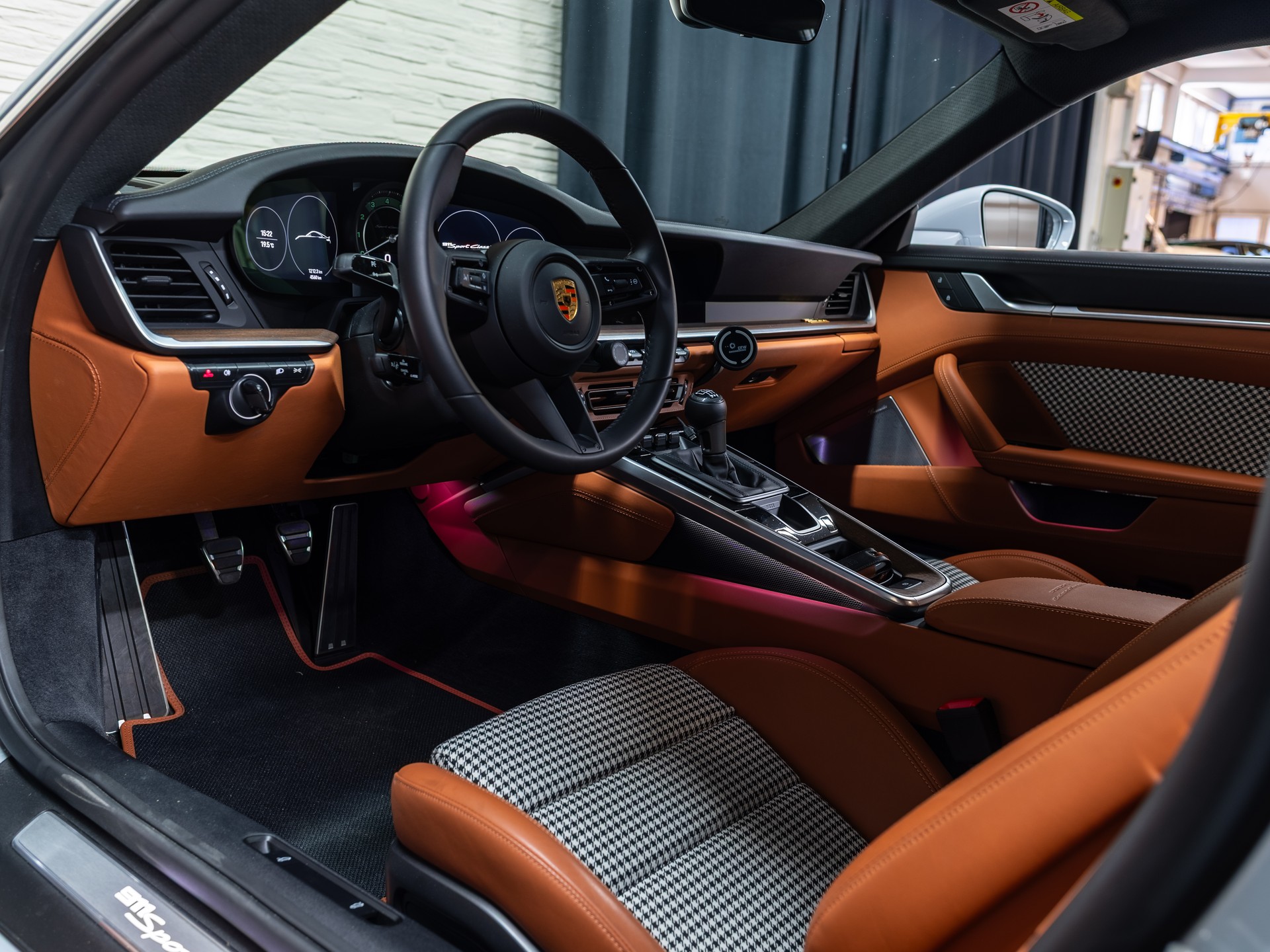 PORSCHE 911 (992.1) Sport Classic II-image-6