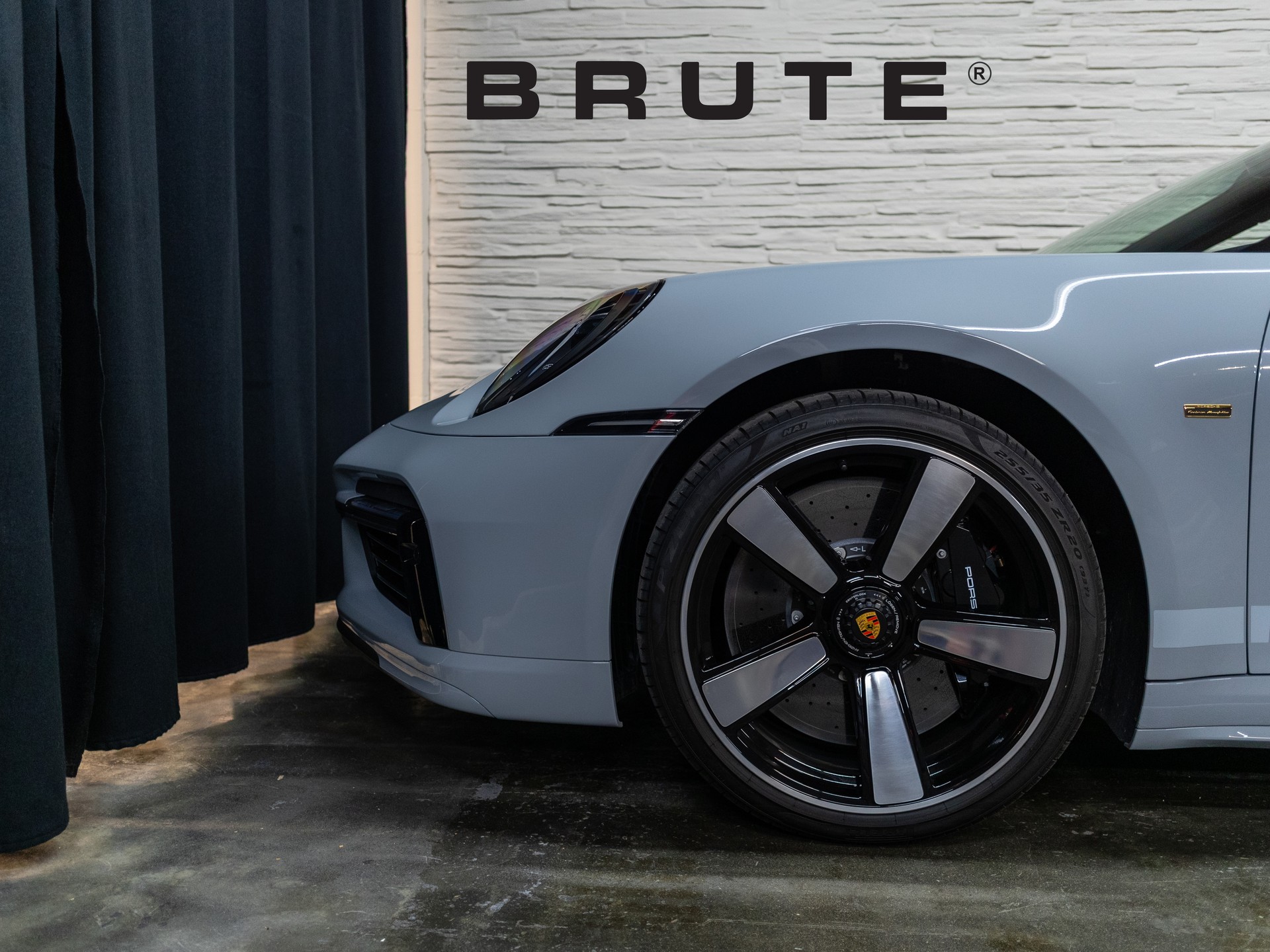 PORSCHE 911 (992.1) Sport Classic II-image-4