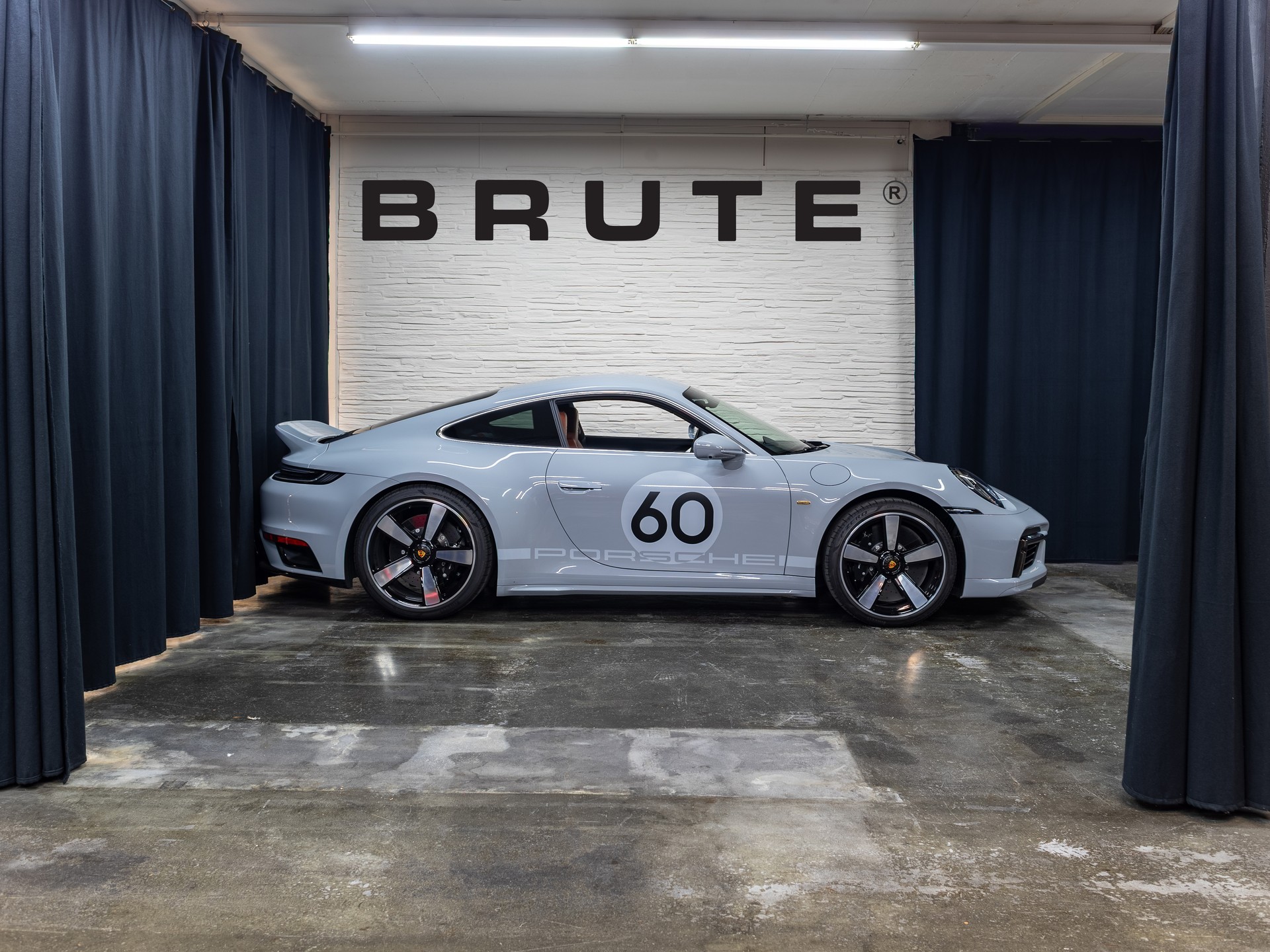 PORSCHE 911 (992.1) Sport Classic II