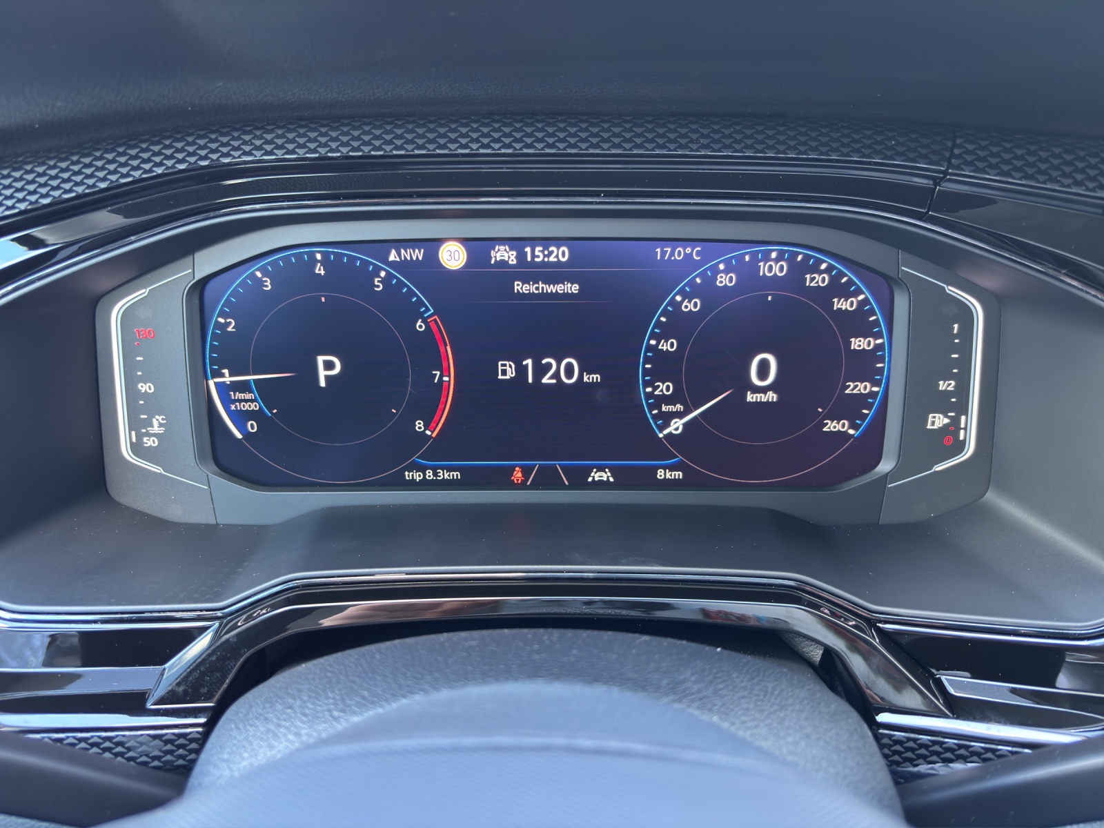 VW Polo 1.0 TSI Life DSG-image-12
