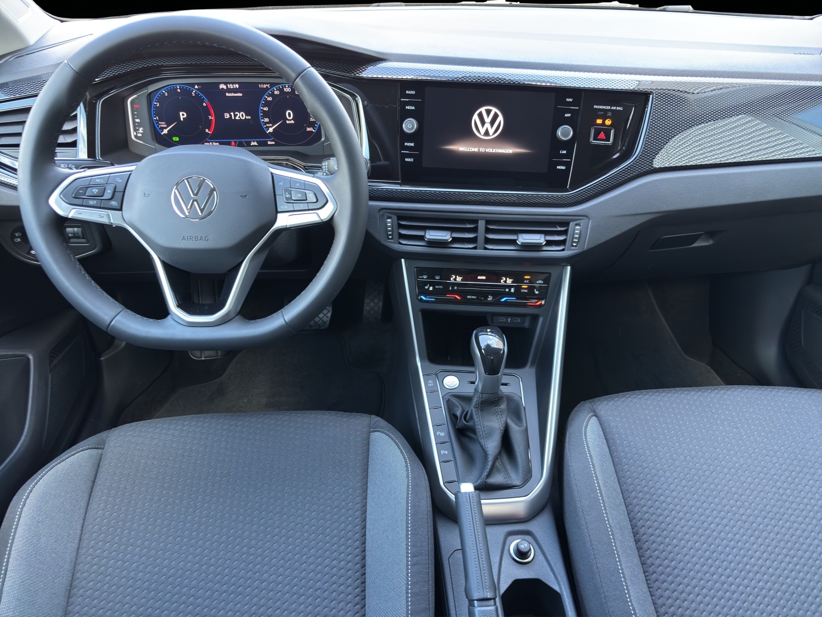 VW Polo 1.0 TSI Life DSG-image-10
