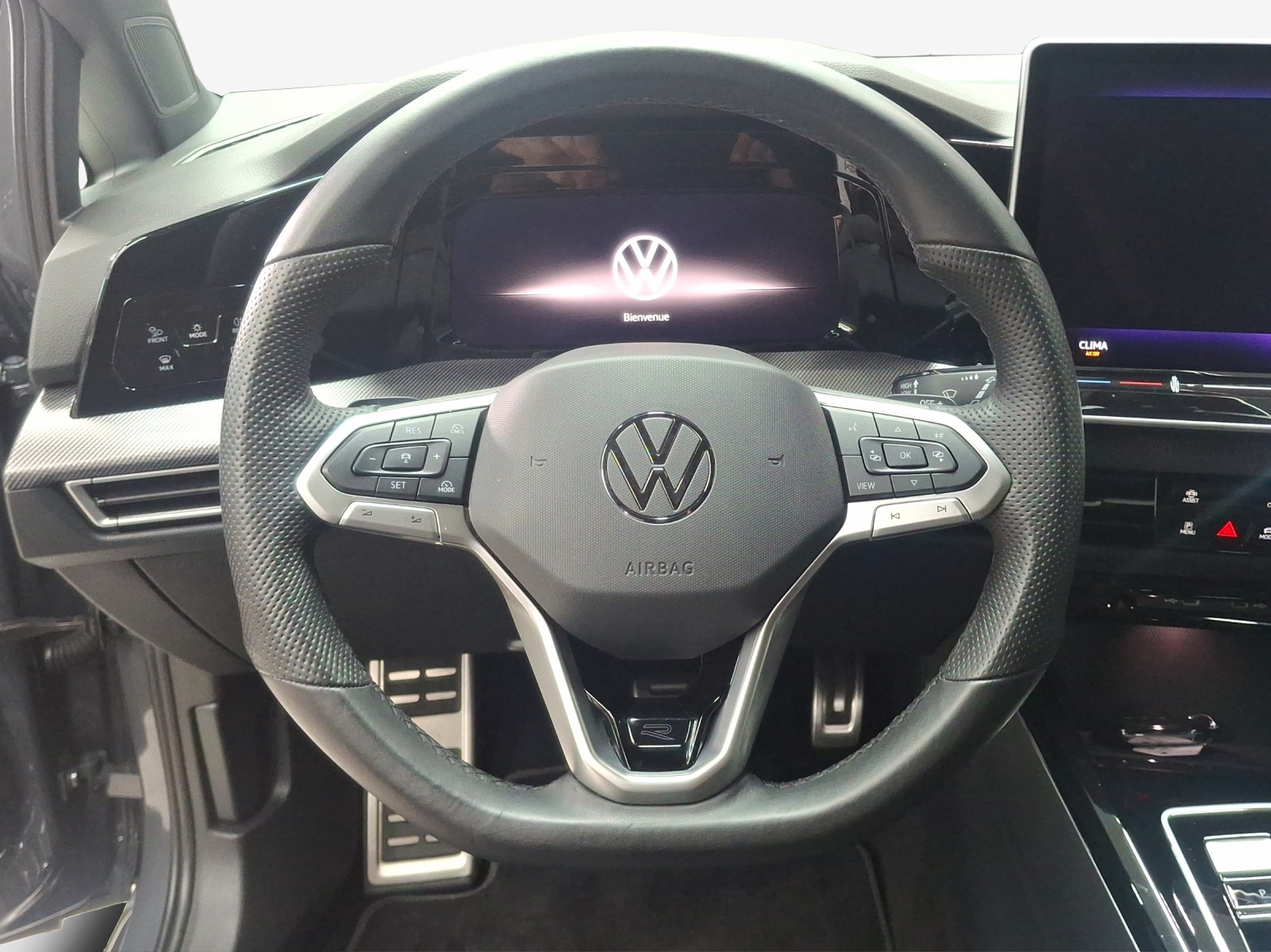 VW Golf Variant 2.0 TSI R-Line DSG 4 Motion-image-9