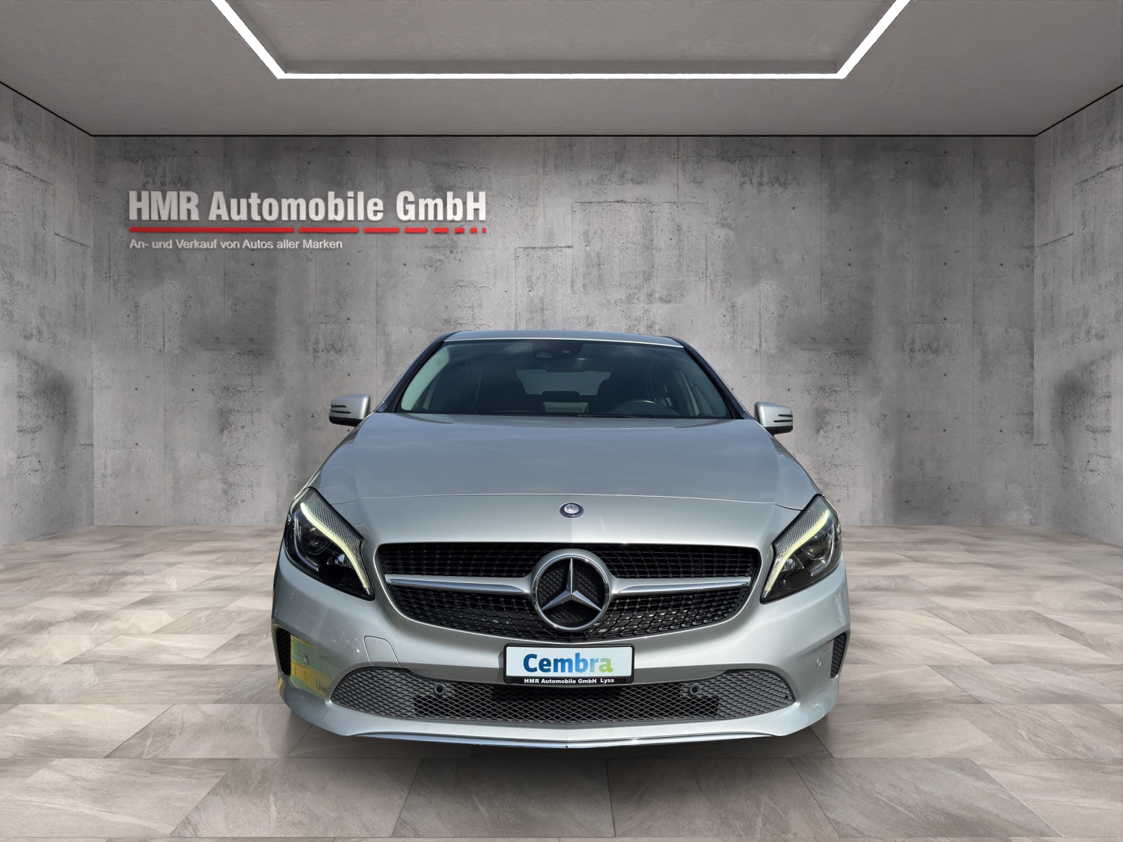 MERCEDES-BENZ A 200 Urban 7G-DCT-image-4