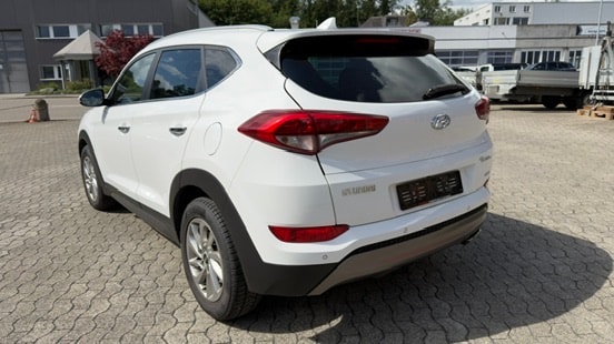 HYUNDAI Tucson 2.0 CRDI Vertex 4WD Automatic-showroom-element-2