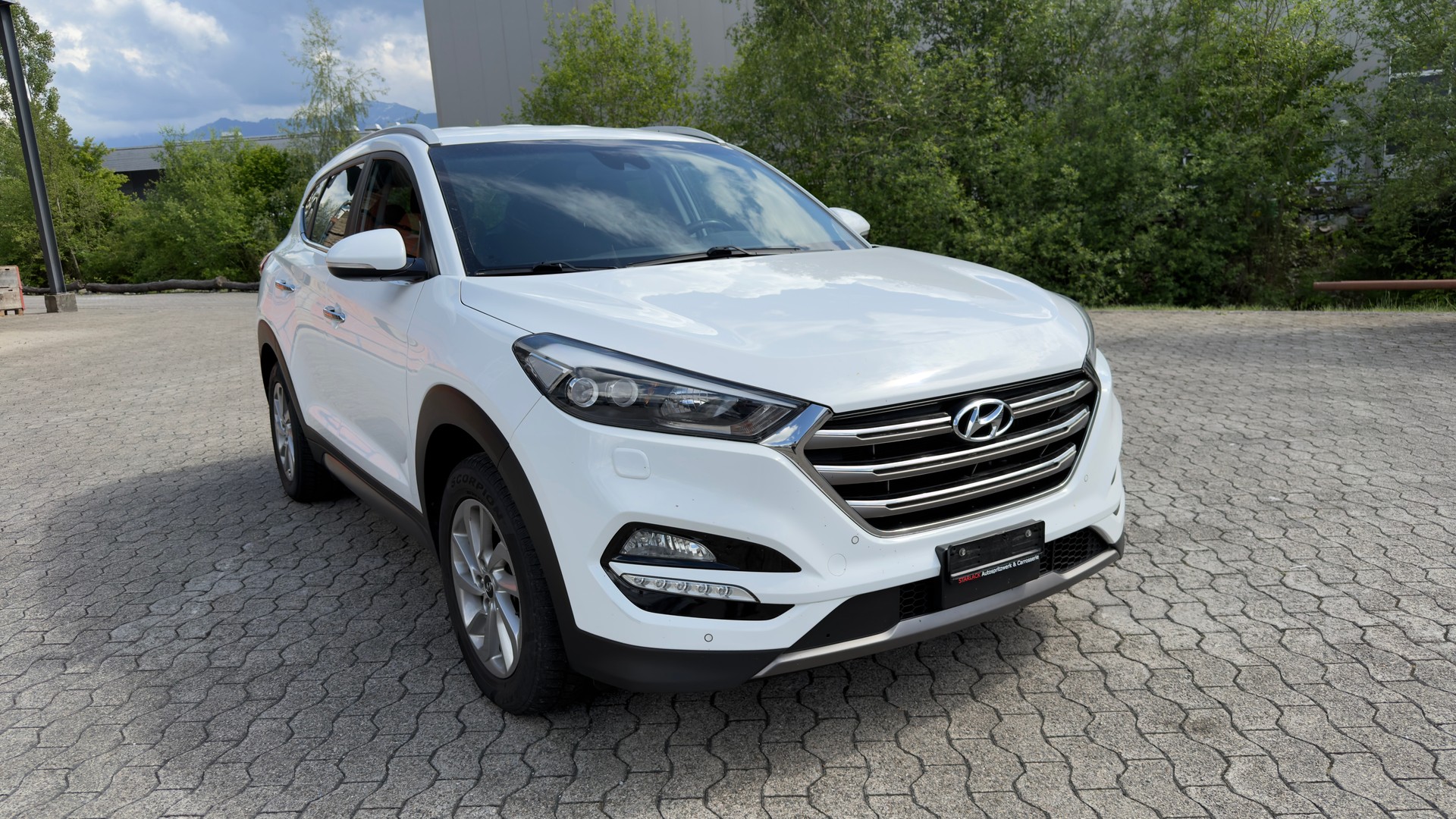 HYUNDAI Tucson 2.0 CRDI Vertex 4WD Automatic-image-6