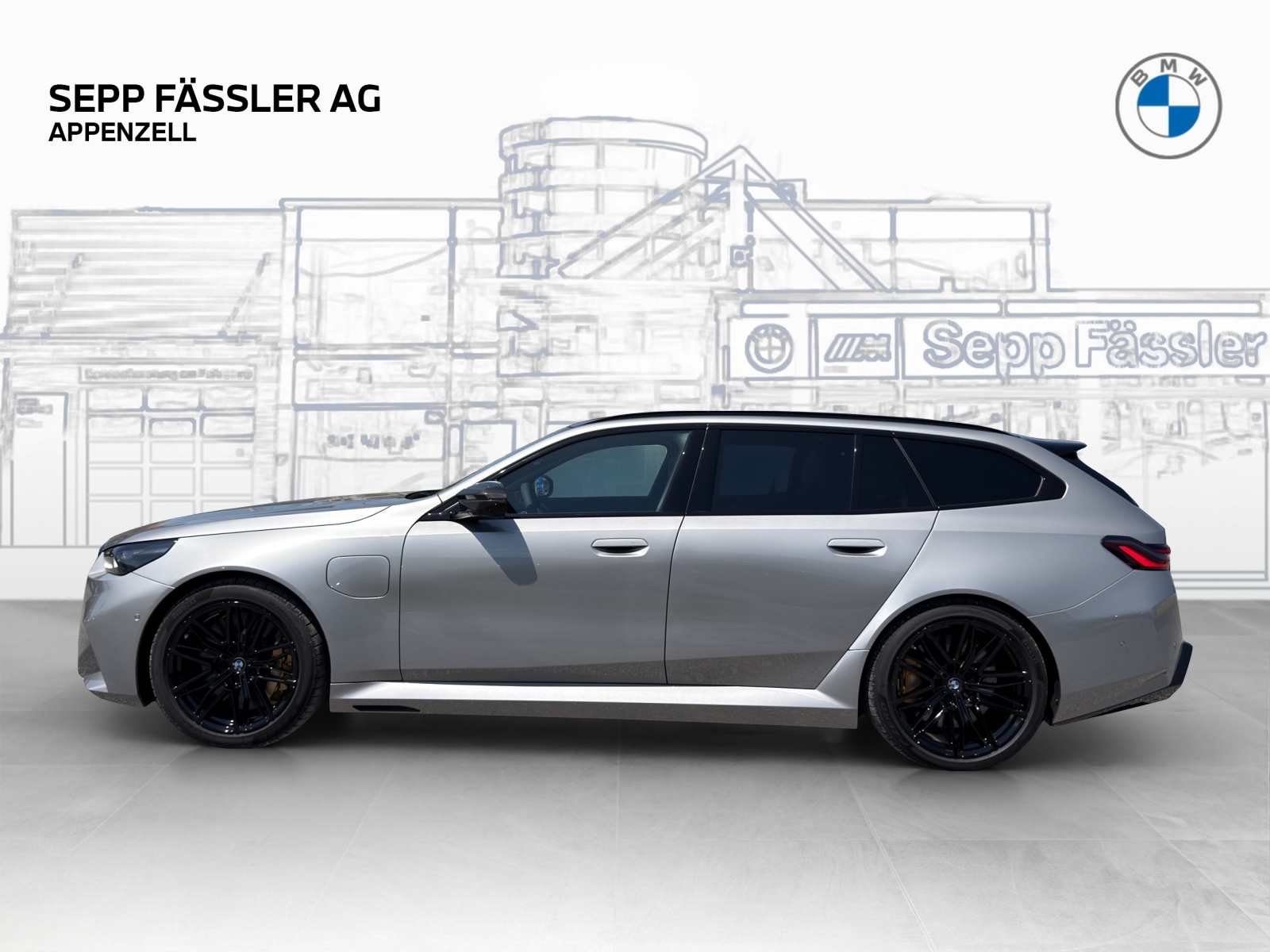 BMW M5 xDrive Touring-showroom-element-1
