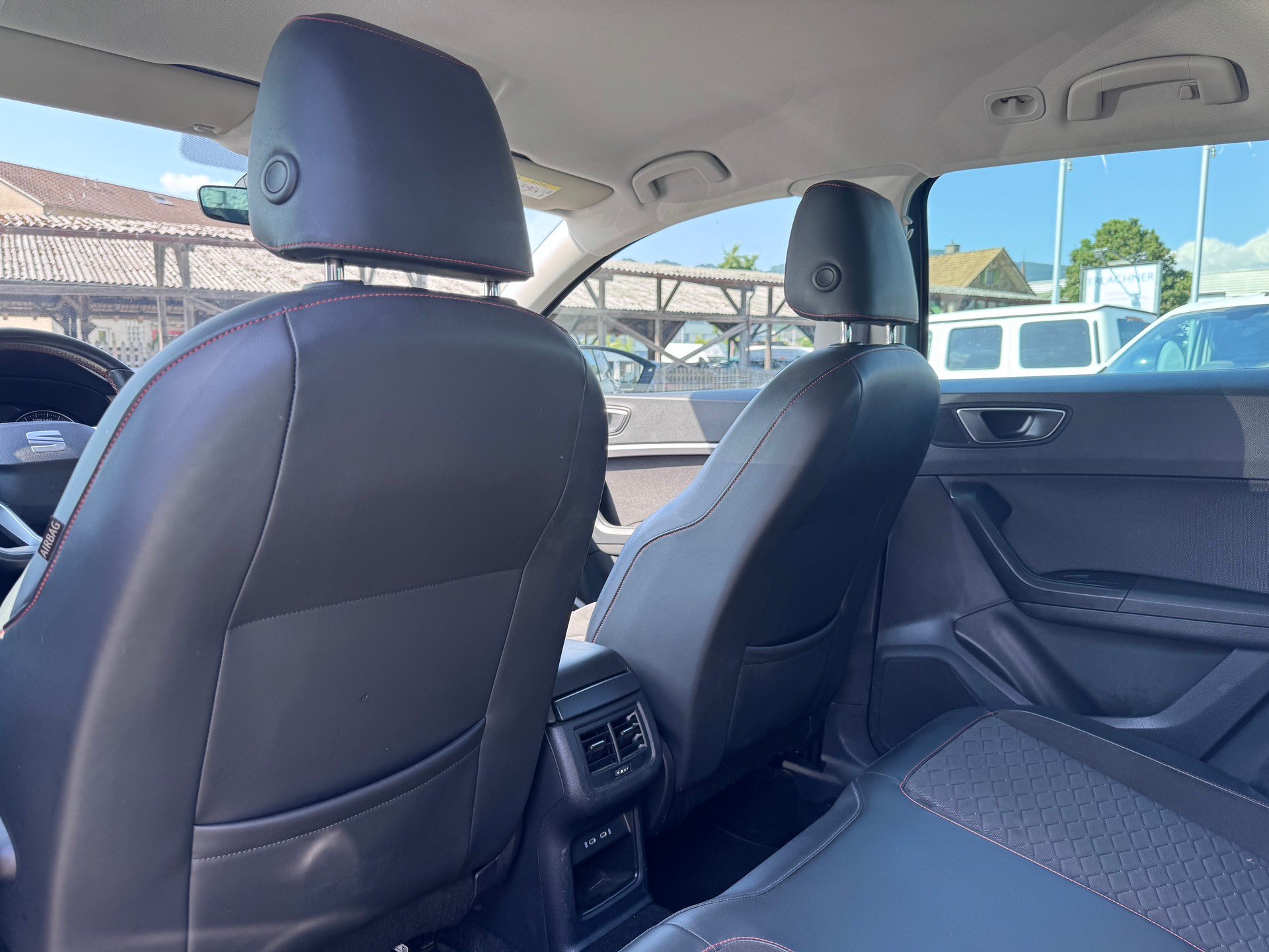 SEAT Ateca 2.0 TSI FR 4Drive DSG-image-7