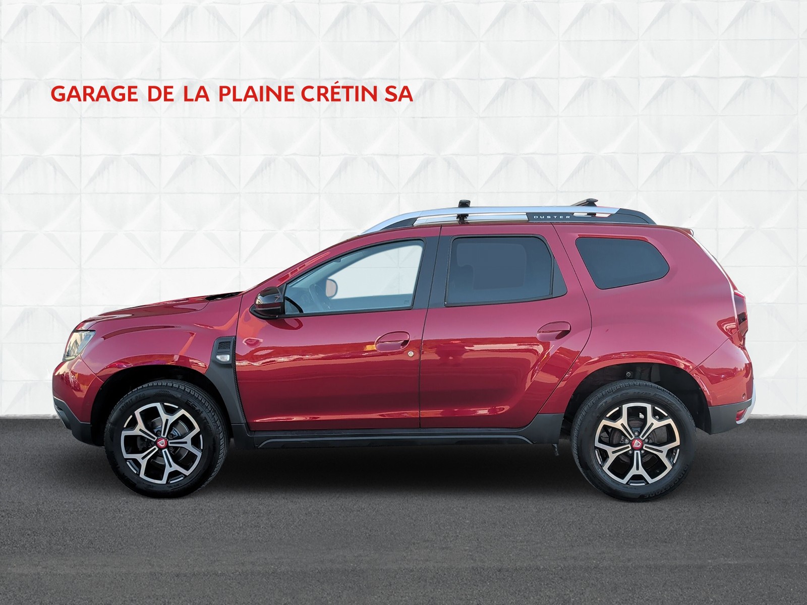 DACIA Duster SCe 115 Ultimate 4x4-showroom-element-2