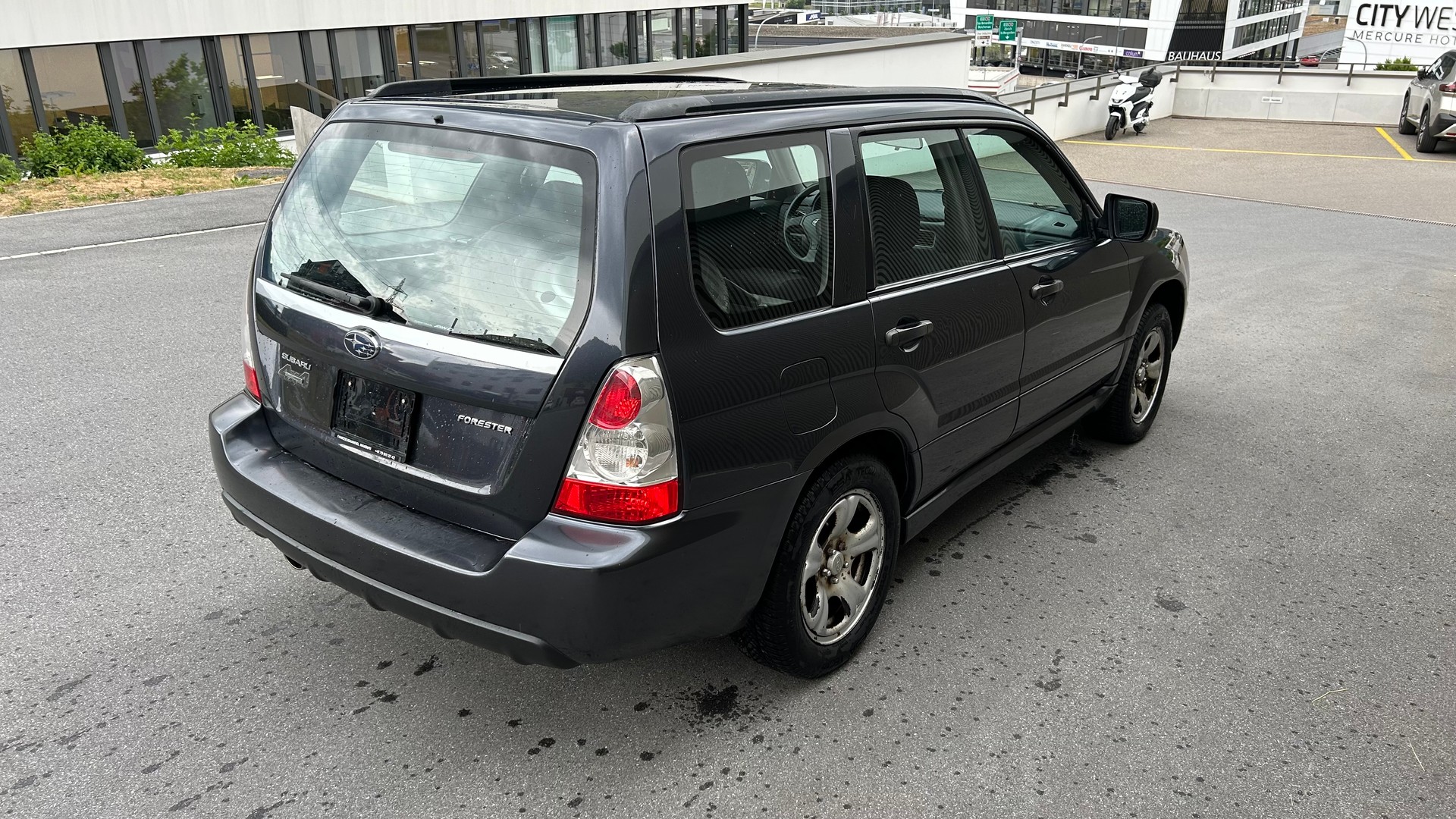 SUBARU Forester 2.0X Comfort-image-3