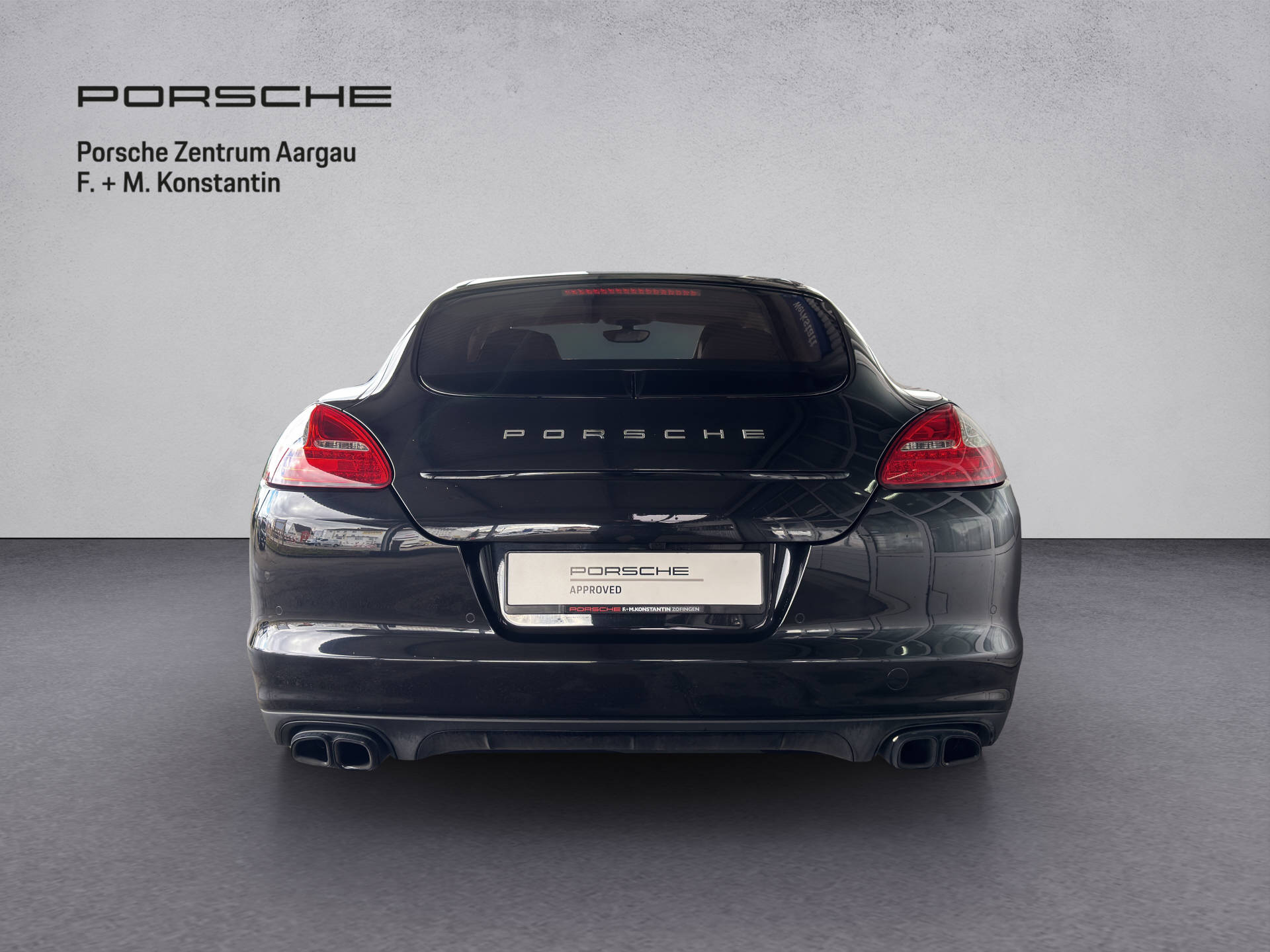 PORSCHE Panamera GTS-image-4