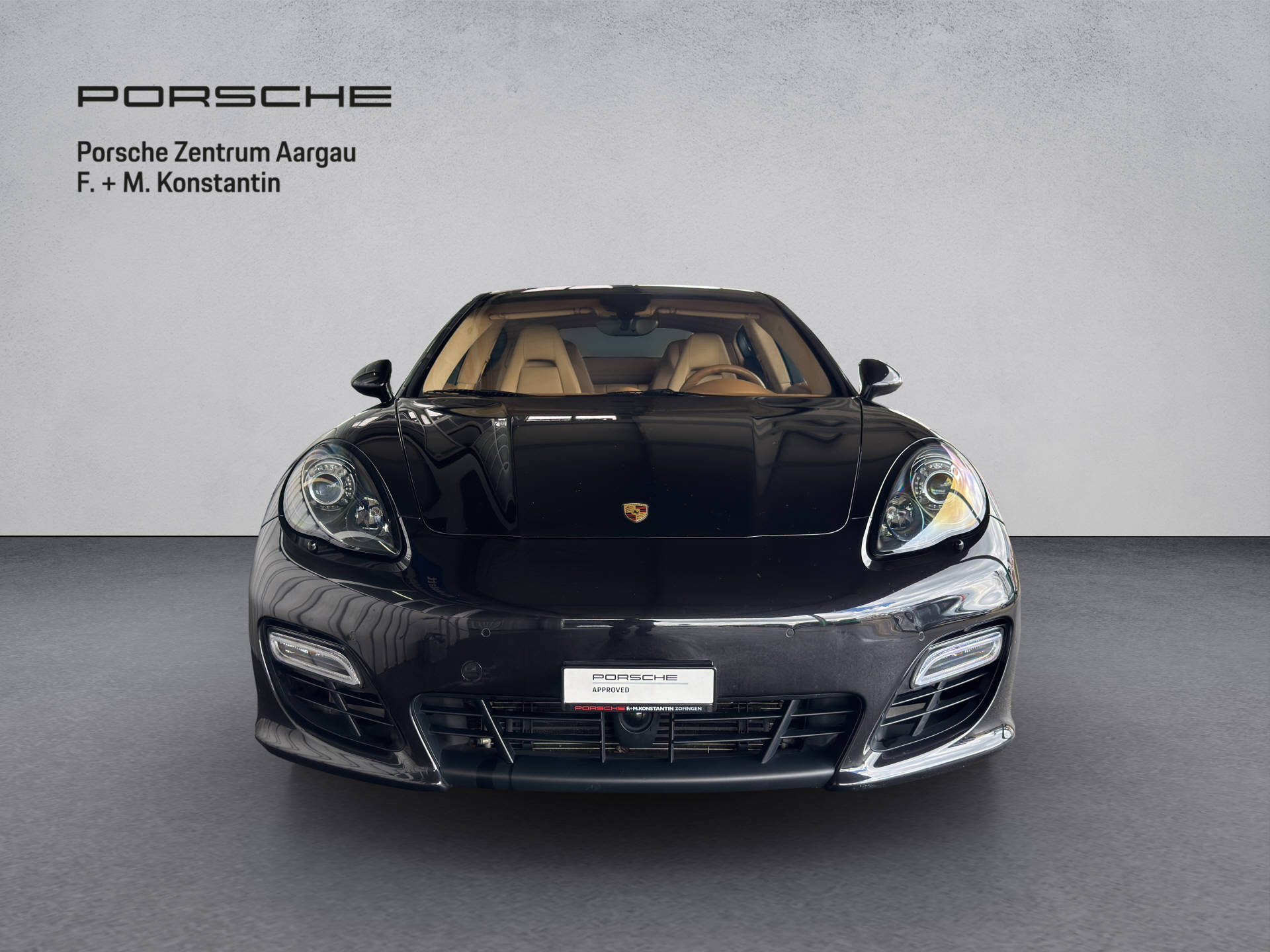 PORSCHE Panamera GTS-image-1