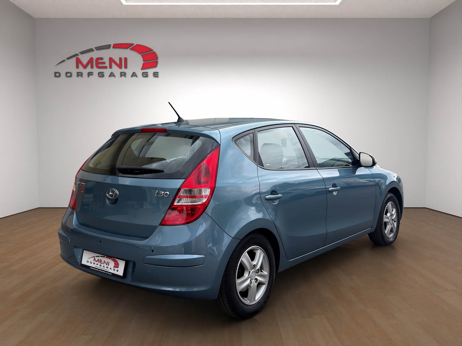 HYUNDAI i30 1.6 Swiss Plus Edition Automatic-image-6