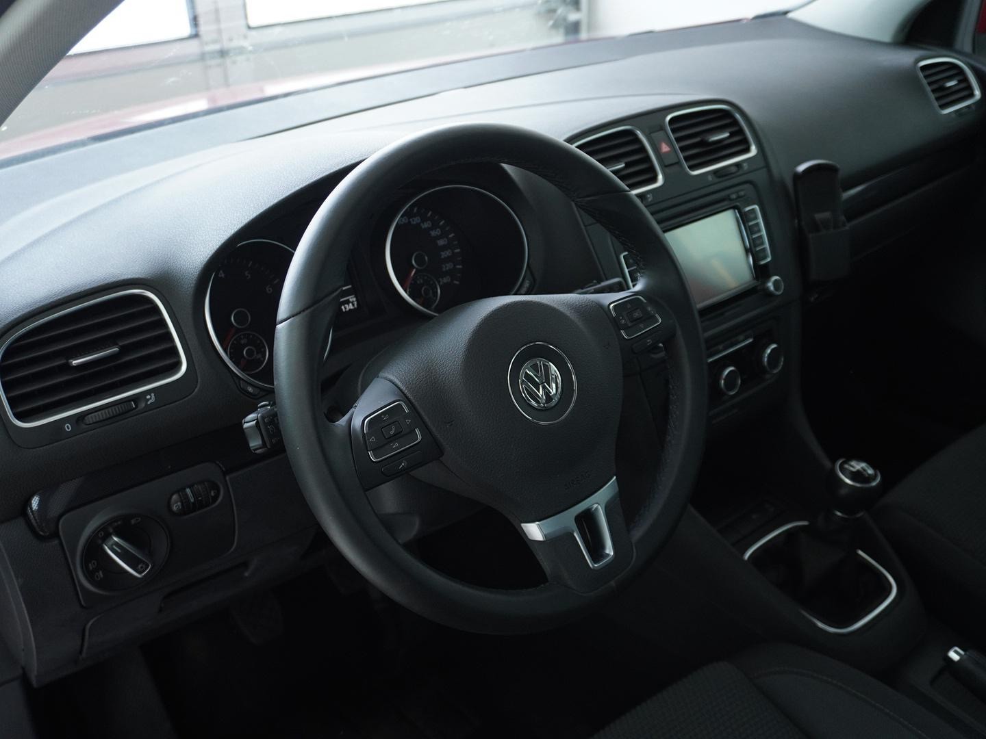 VW Golf 1.2 TSI BlueMotion Technology Comfortline-image-2
