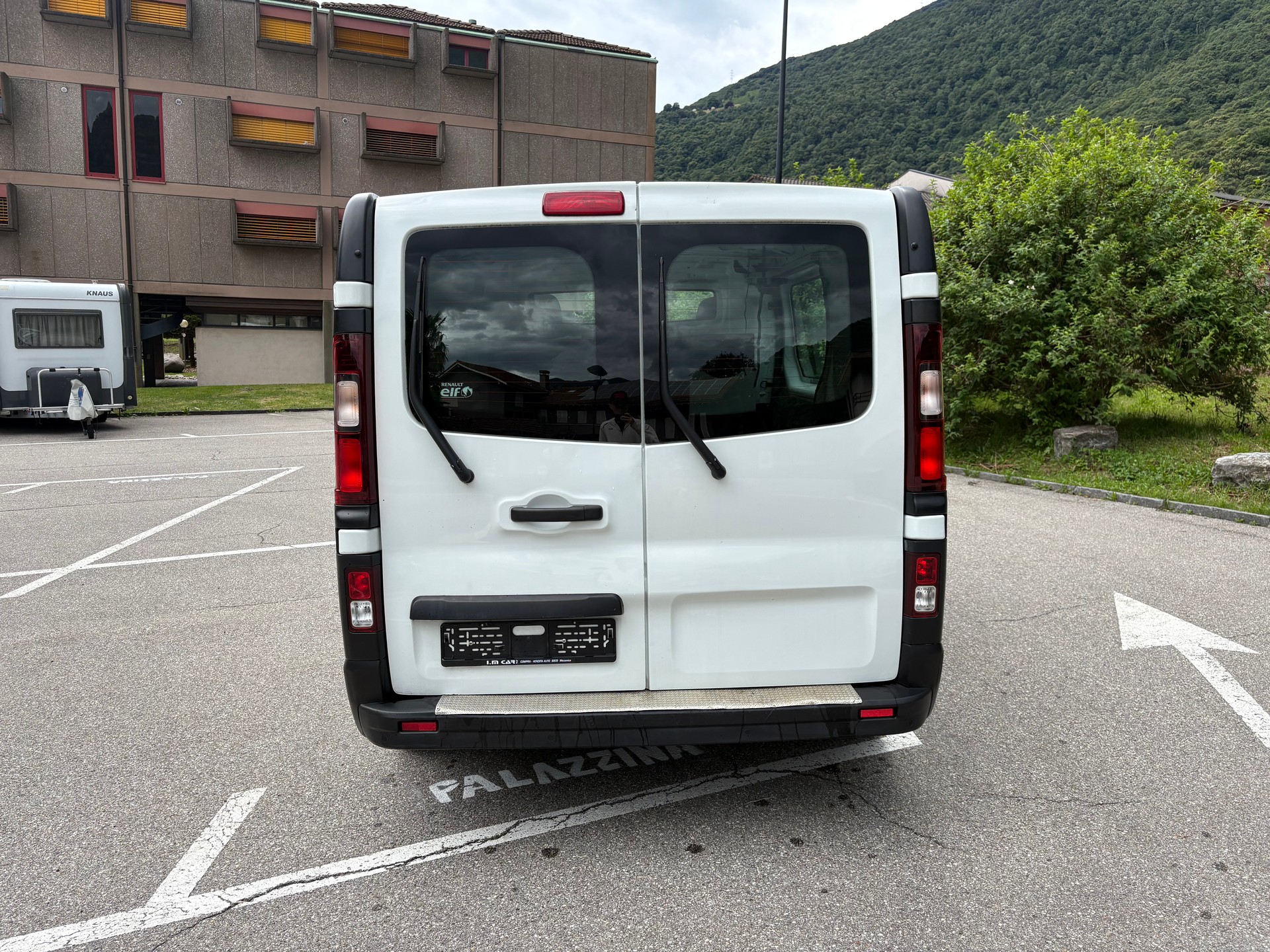 RENAULT Trafic 1.6 dCi 120 2.9t Acces L1H1-image-3