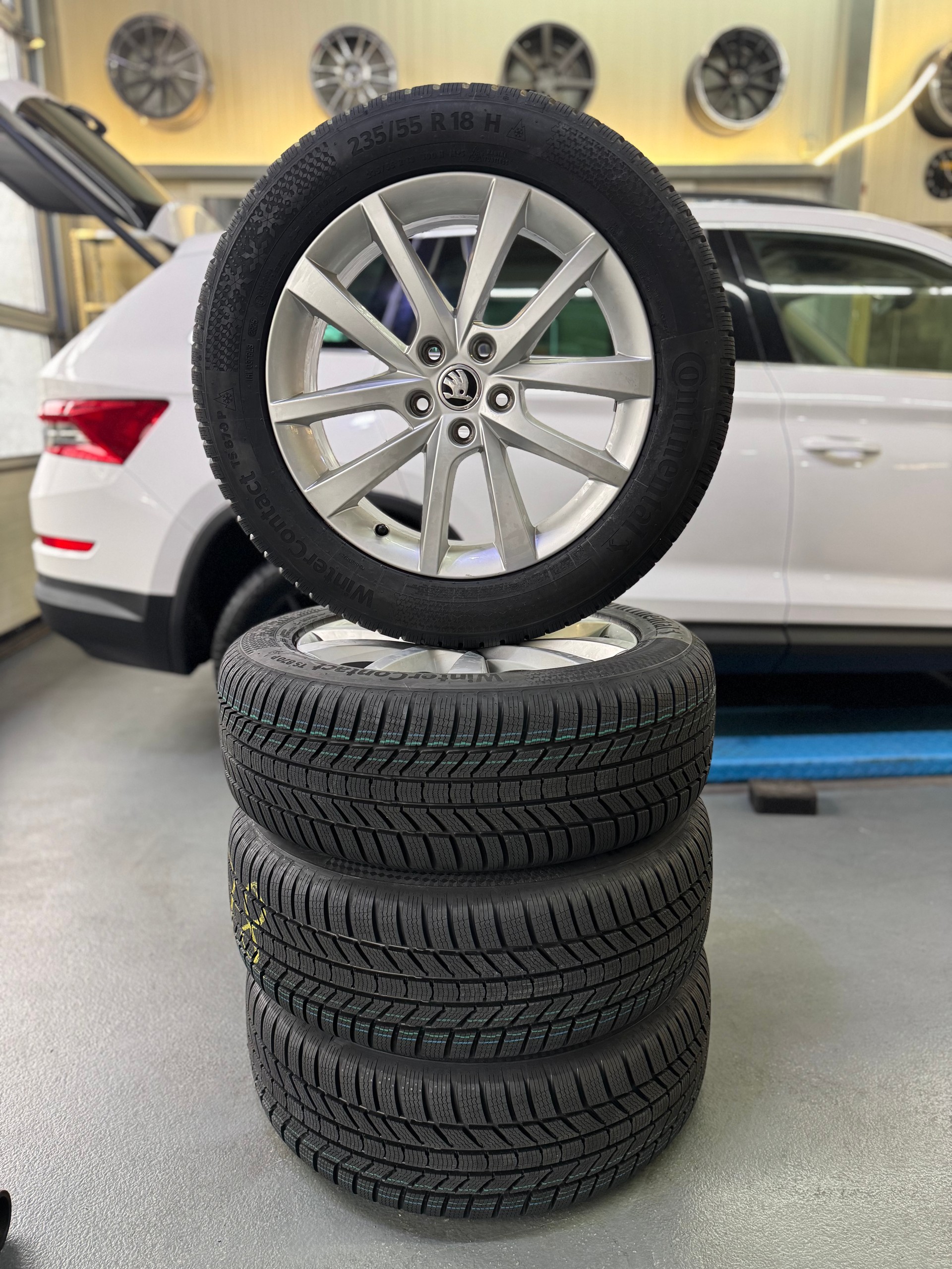 SKODA Kodiaq 2.0 TSI Ambition DSG 4x4 / ab MFK 02.2026-image-20