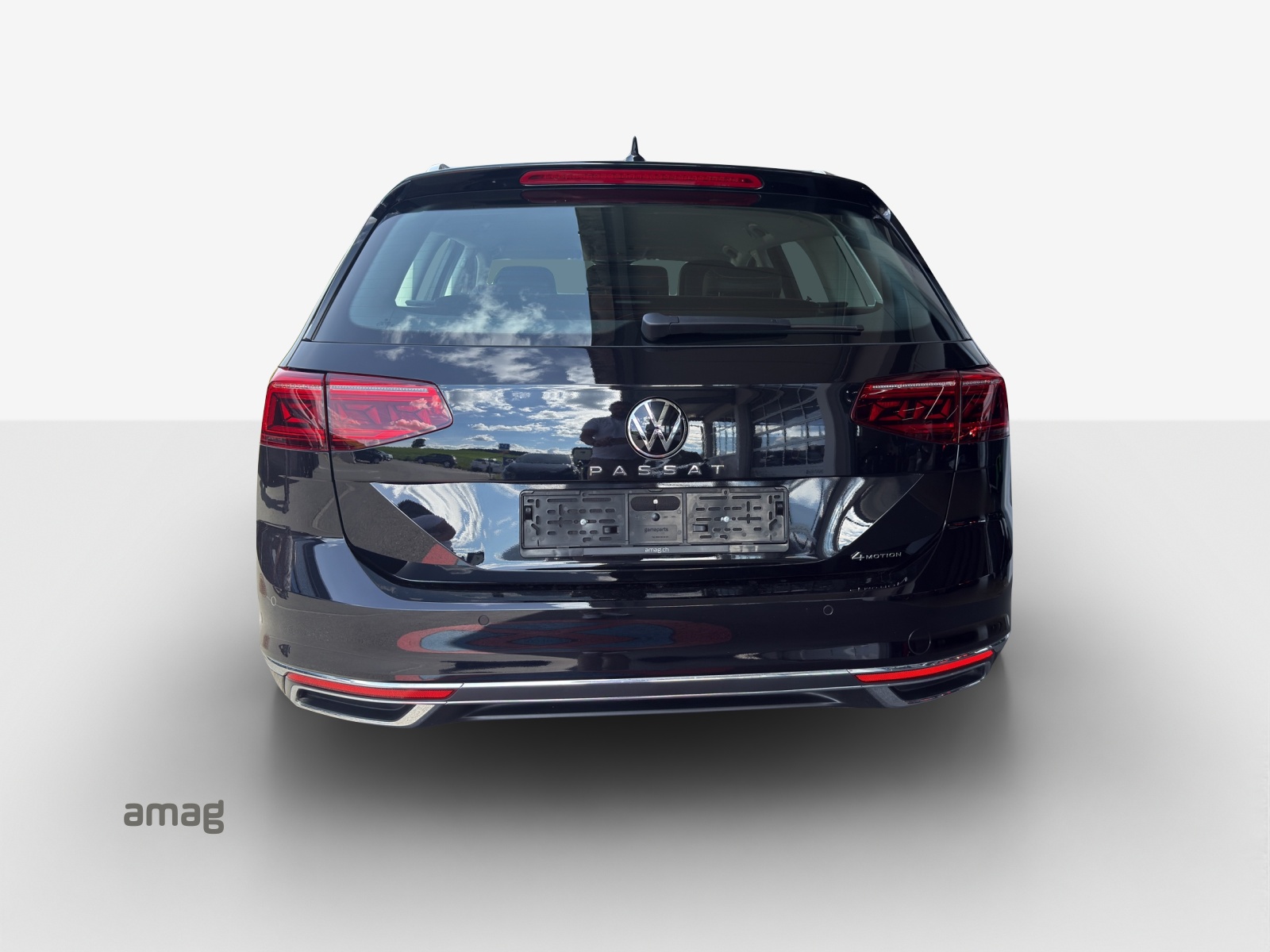 VW Passat 2.0 TDI BMT Elegance 4Motion DSG-image-3