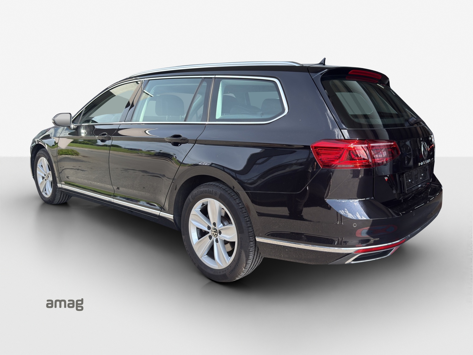 VW Passat 2.0 TDI BMT Elegance 4Motion DSG-image-2