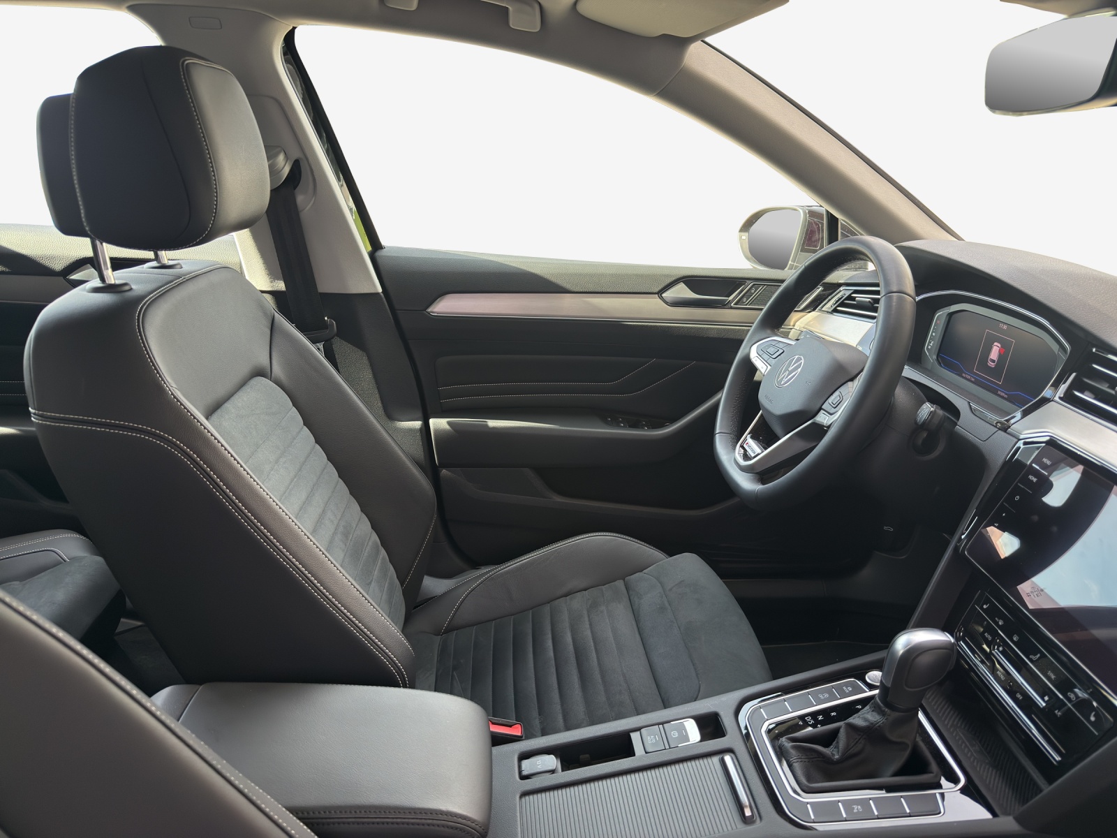 VW Passat 2.0 TDI BMT Elegance 4Motion DSG-image-7