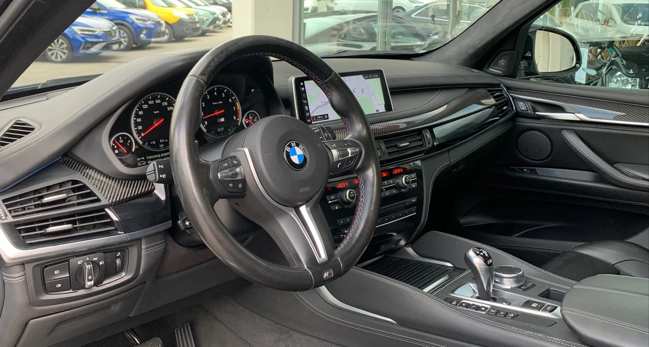 BMW X5M Steptronic-image-6