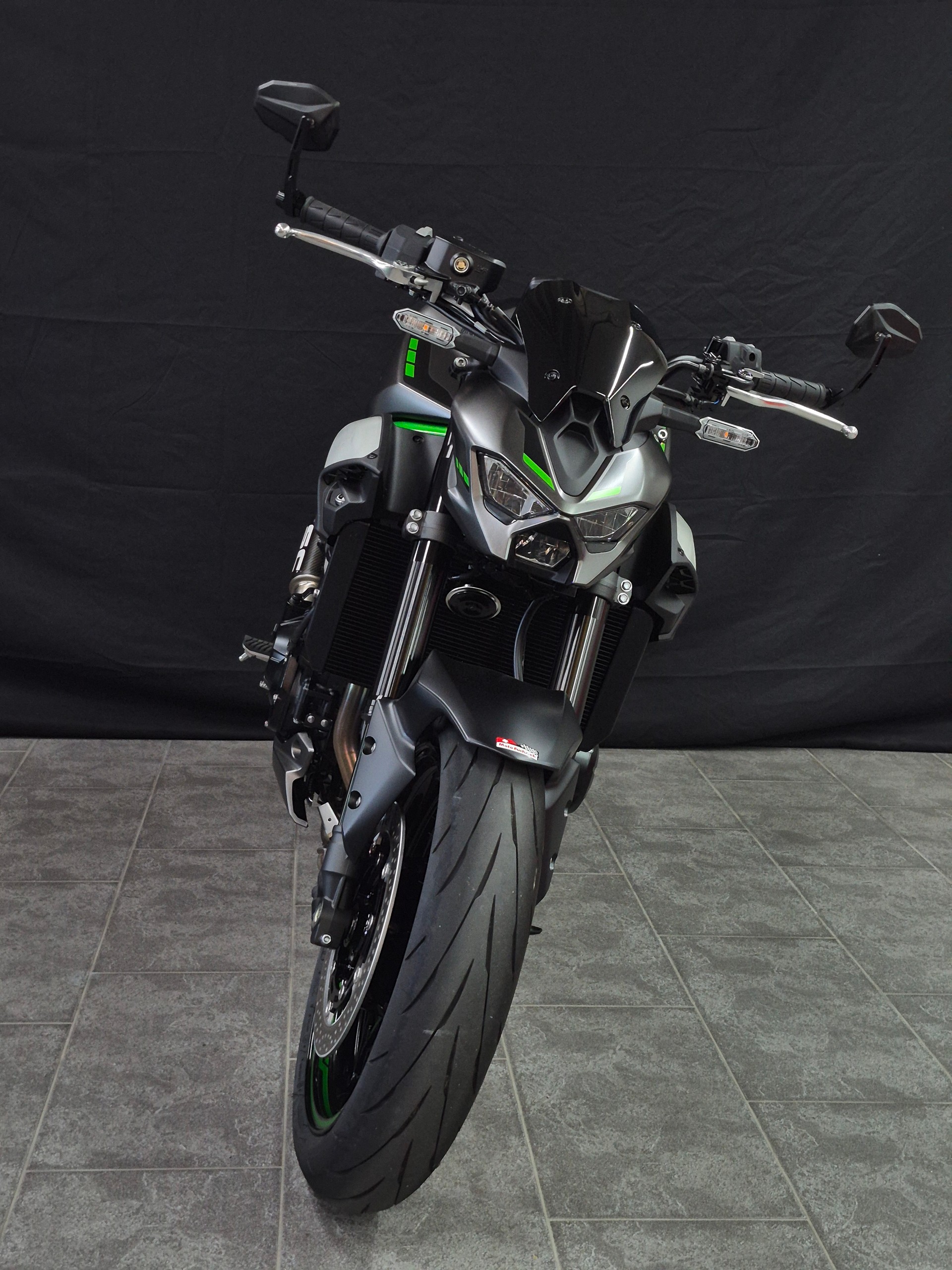 KAWASAKI Z 900-image-5