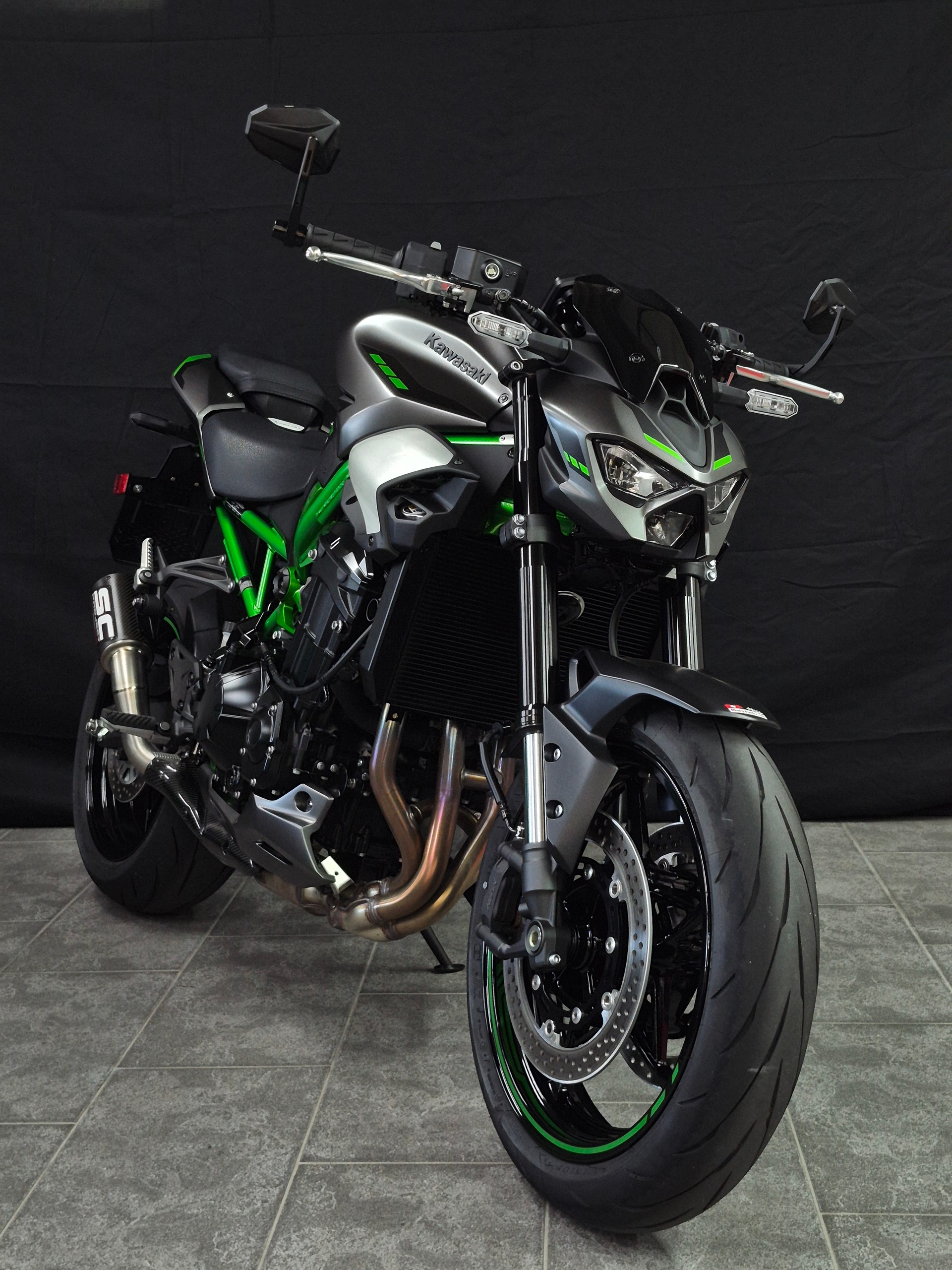 KAWASAKI Z 900-image-8