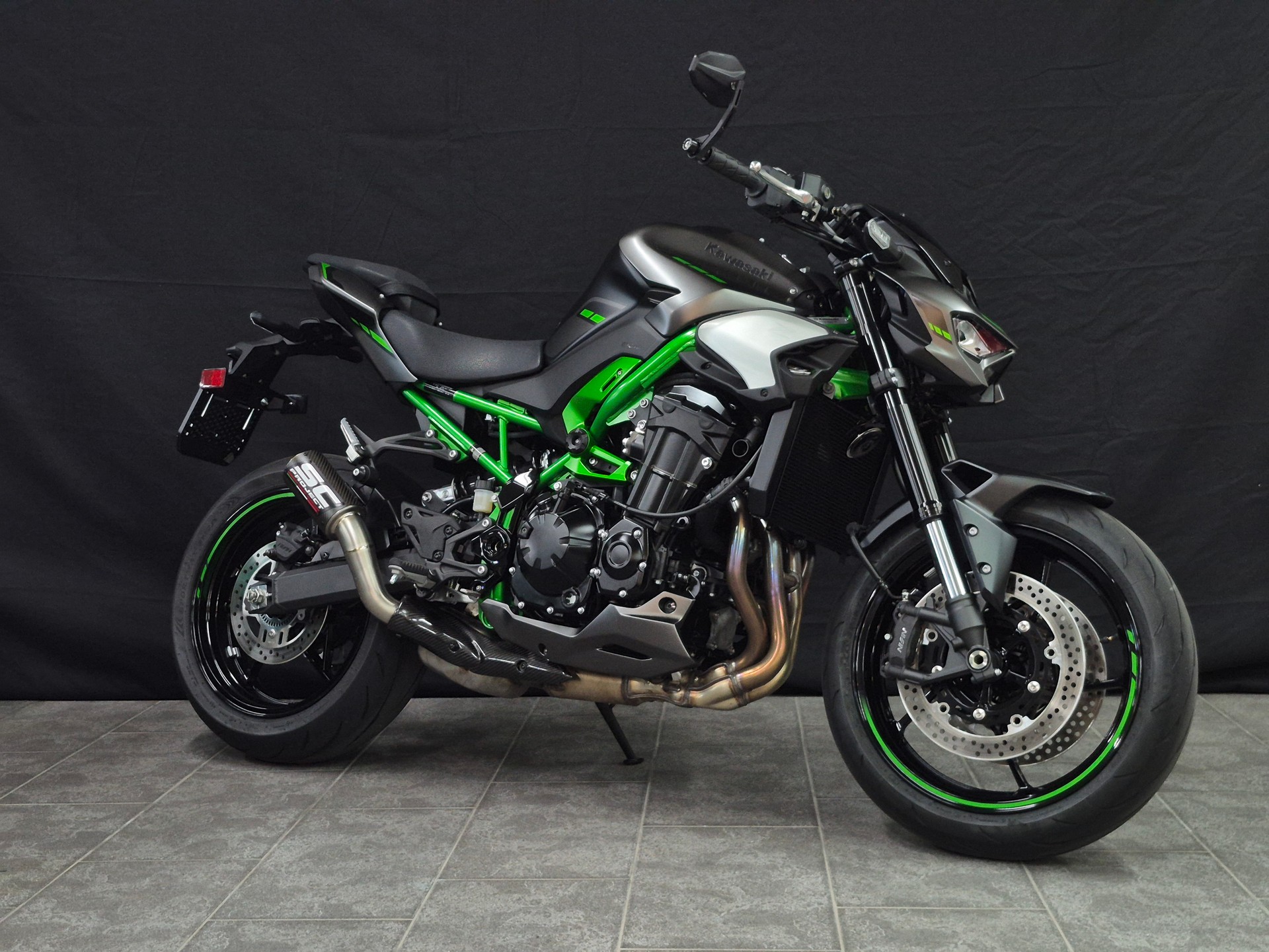 KAWASAKI Z 900-image-9