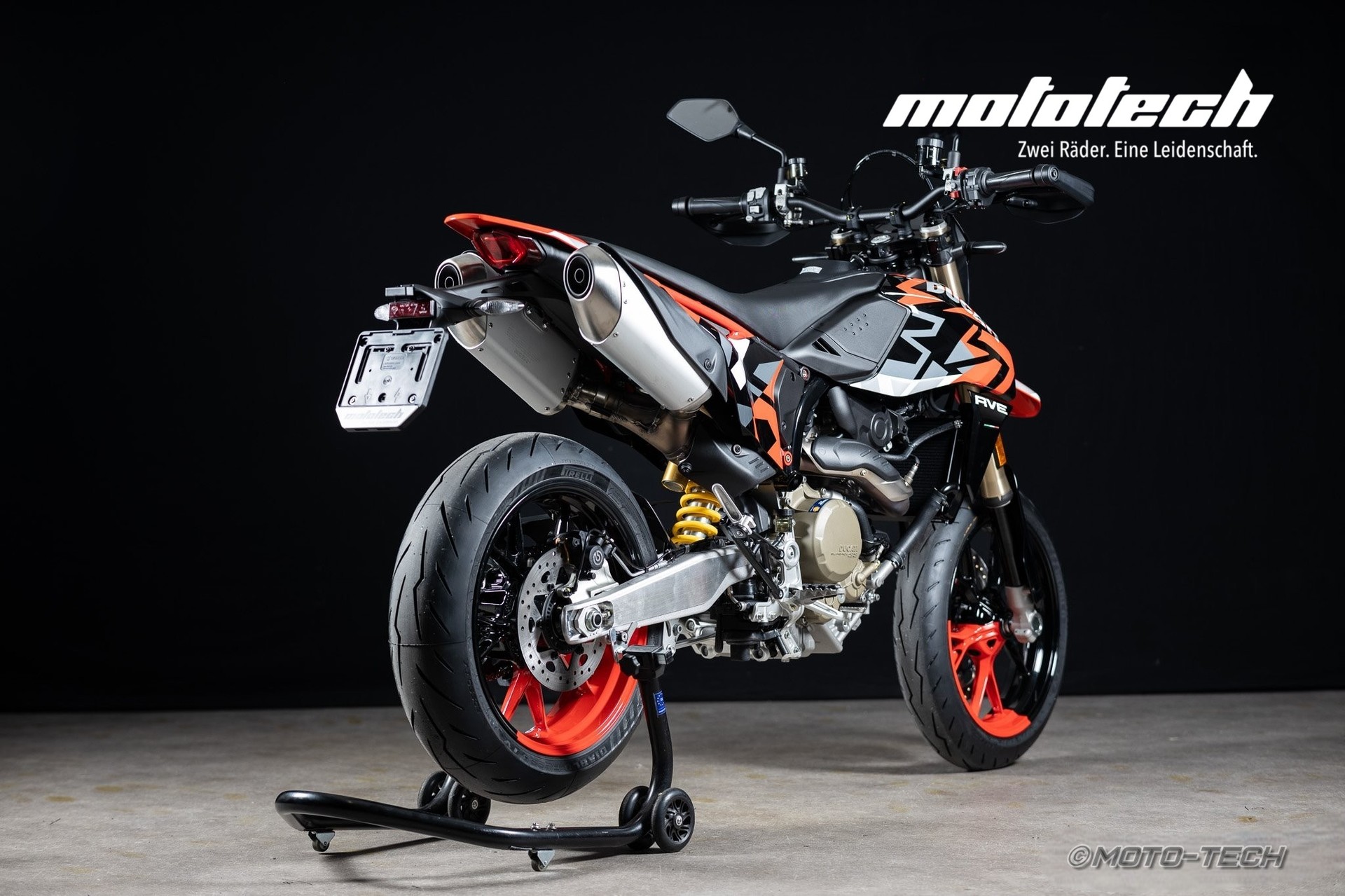 DUCATI Hypermotard 698 Mono RVE (35kW) / 4 JAHRE GARANTIE-showroom-element-3