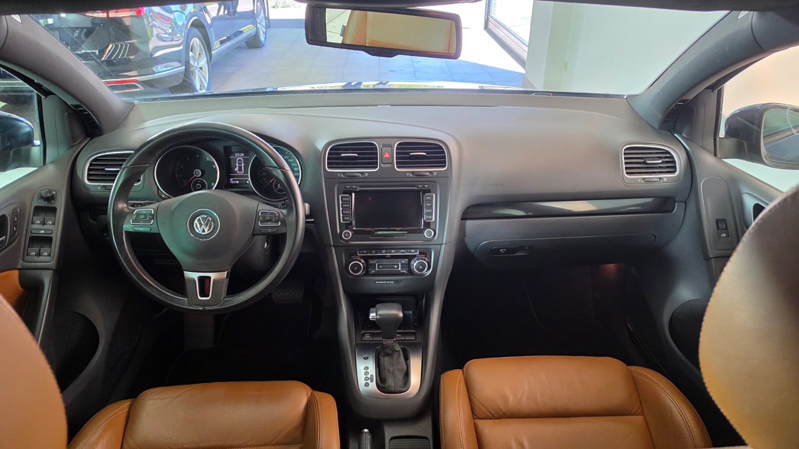 VW Golf 1.2 TSI Comfortline DSG, FRISCH AB MFK UND FRISCH AB SERVICE-image-6
