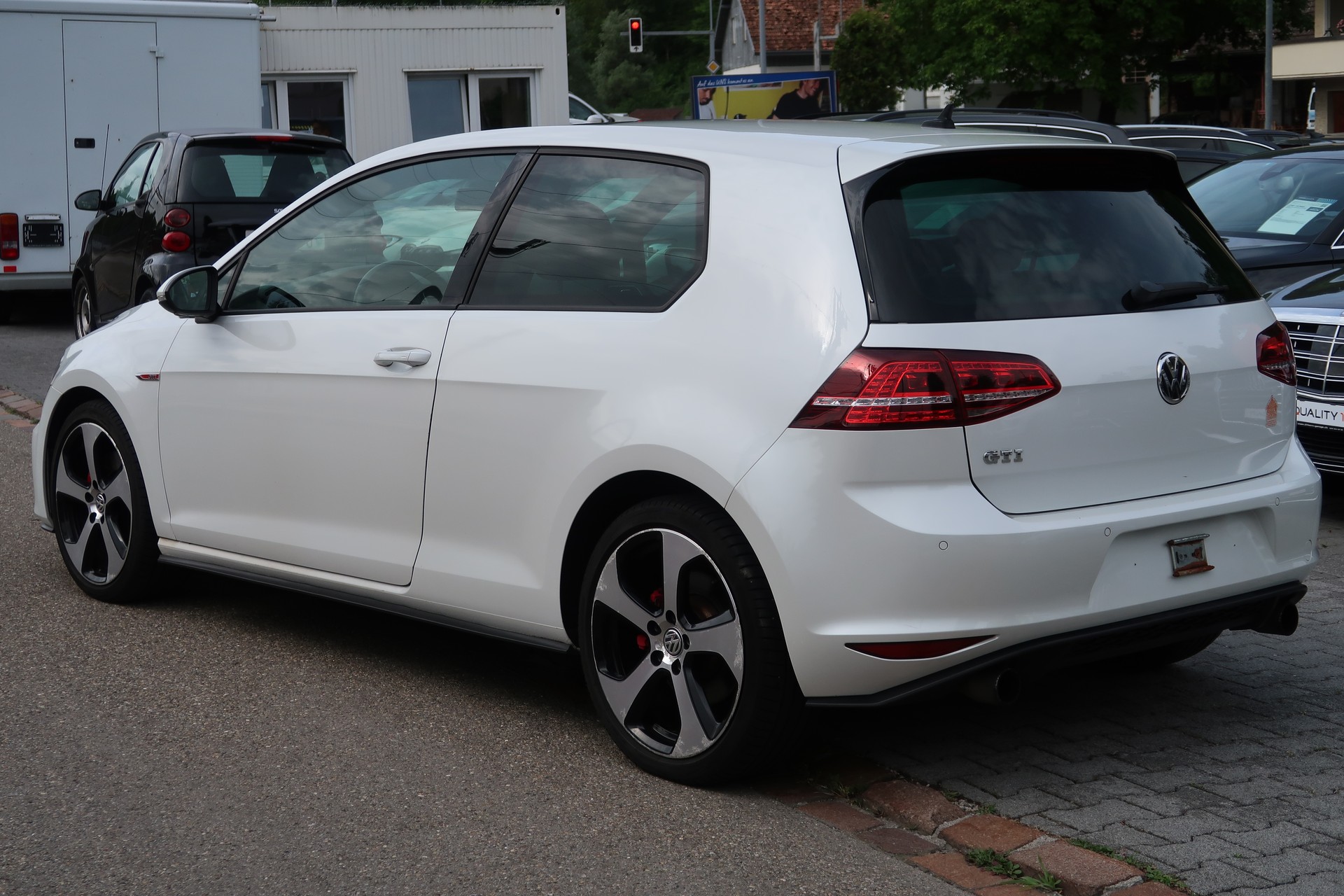 VW Golf 2.0 TSI GTI DSG-image-5