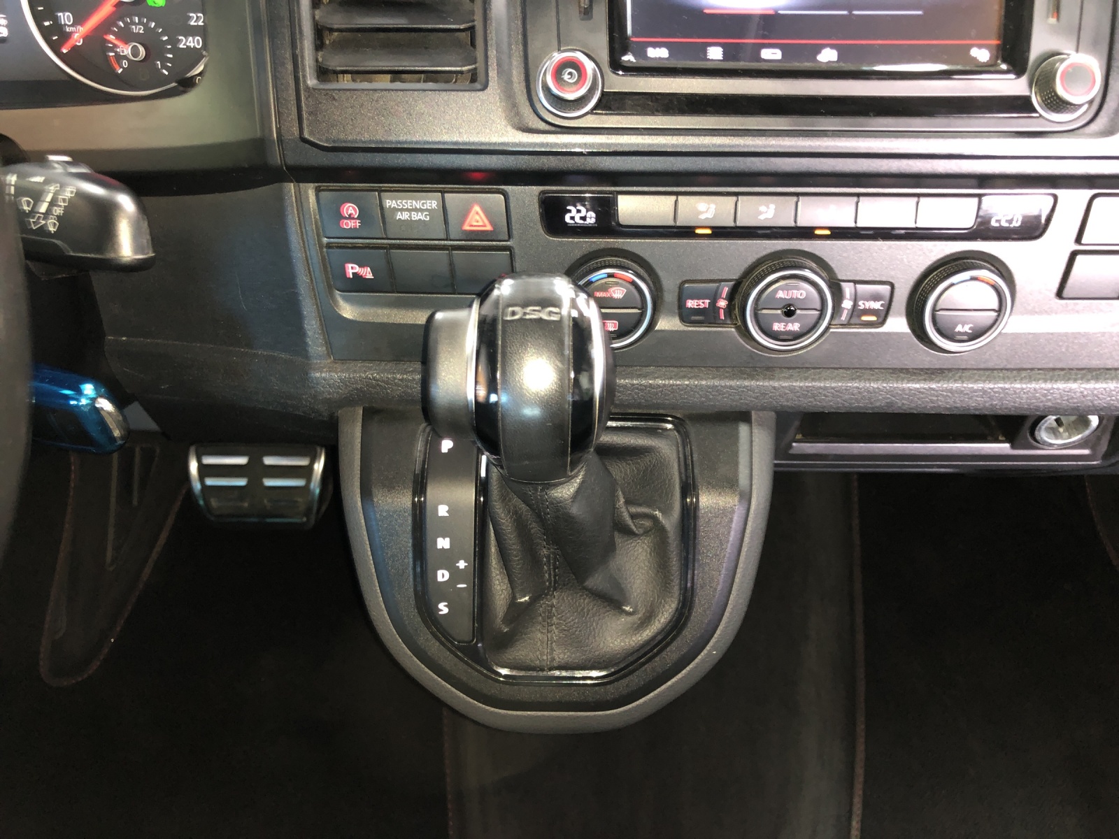 VW T6 California 2.0 TDI Beach DSG-image-13