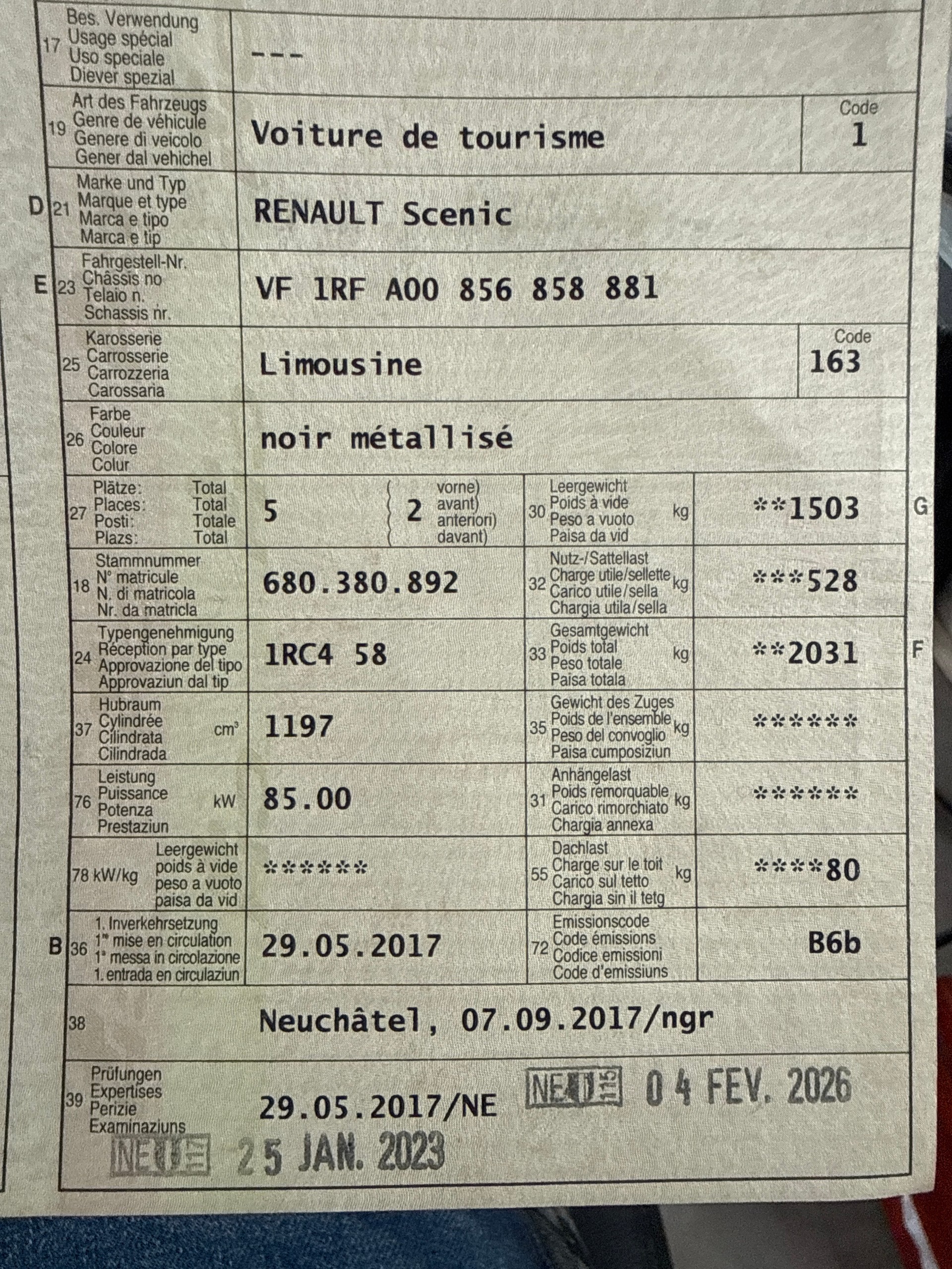 RENAULT Scénic 1.2 16V Turbo Life-image-10