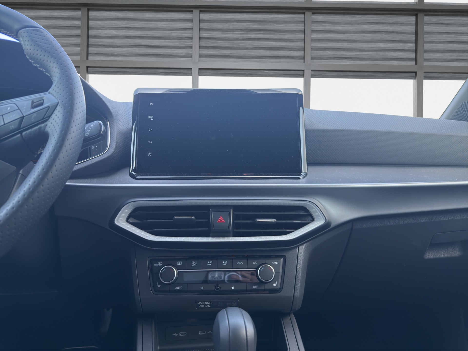 SEAT Arona 1.5 Eco TSI Move FR DSG-image-9