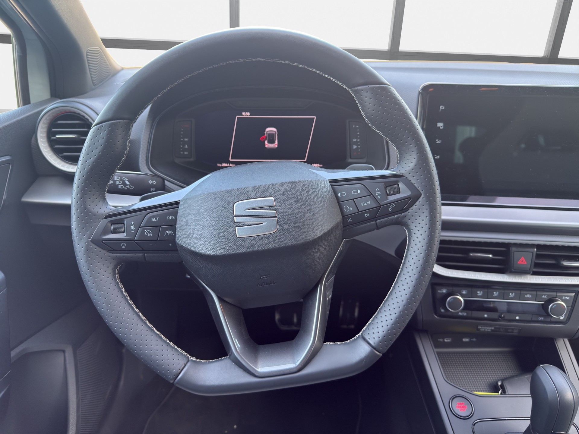 SEAT Arona 1.5 Eco TSI Move FR DSG-image-8