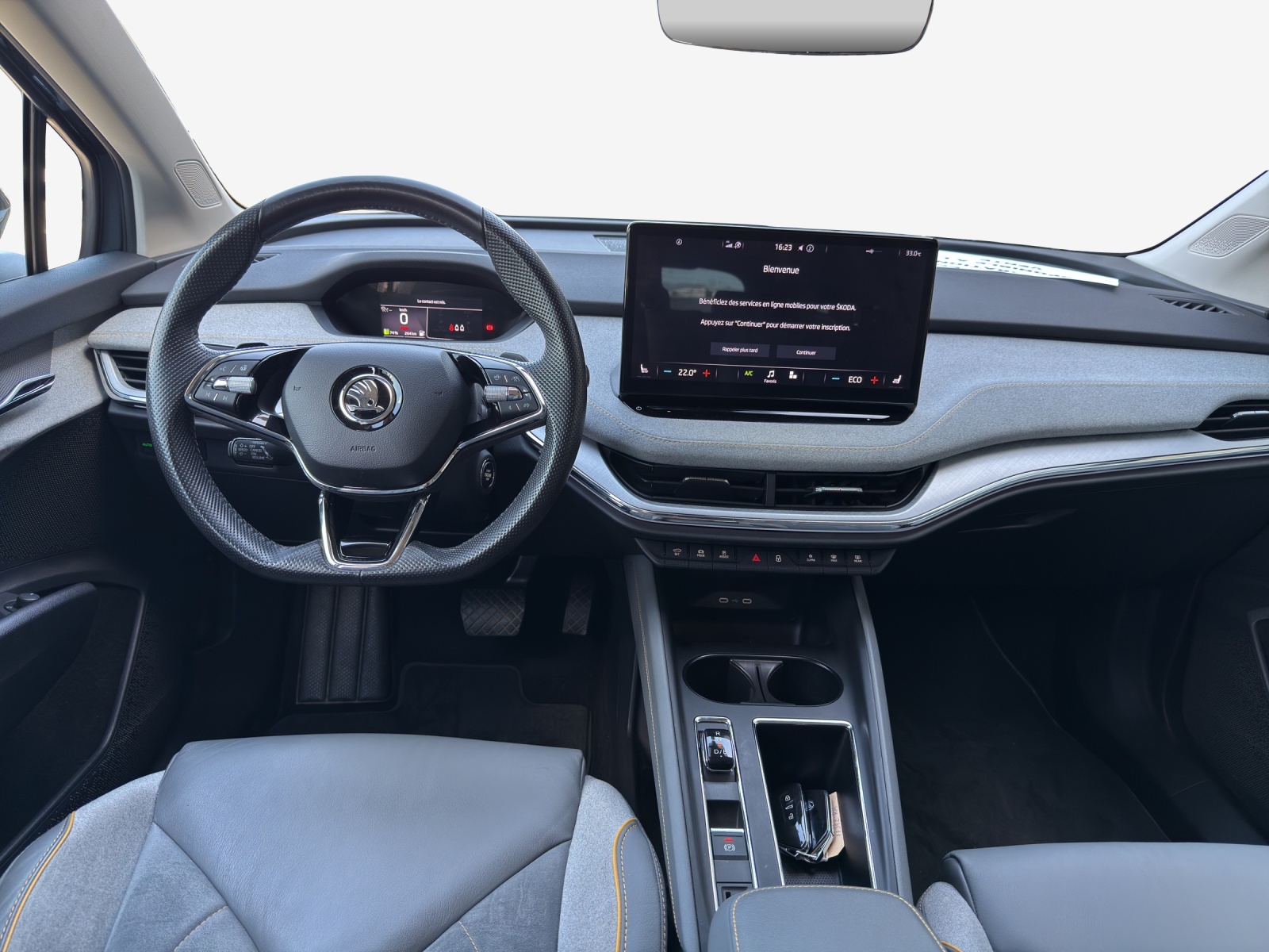 SKODA Enyaq iV 80-image-9