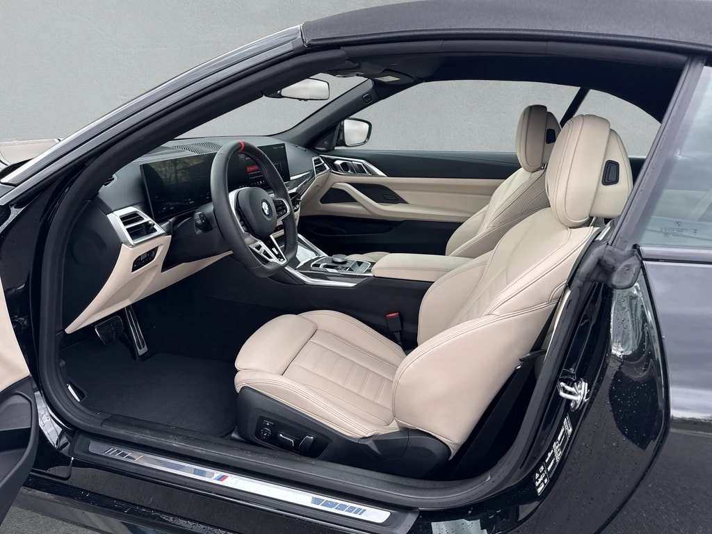 BMW M440i xDrive 48V Cabriolet Steptronic-image-10