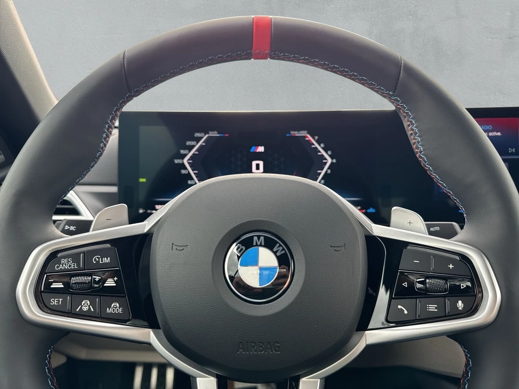 BMW M440i xDrive 48V Cabriolet Steptronic-image-17