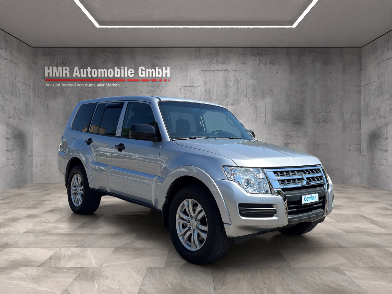 MITSUBISHI Pajero 3.2 DI-D Style Automatic-image-0
